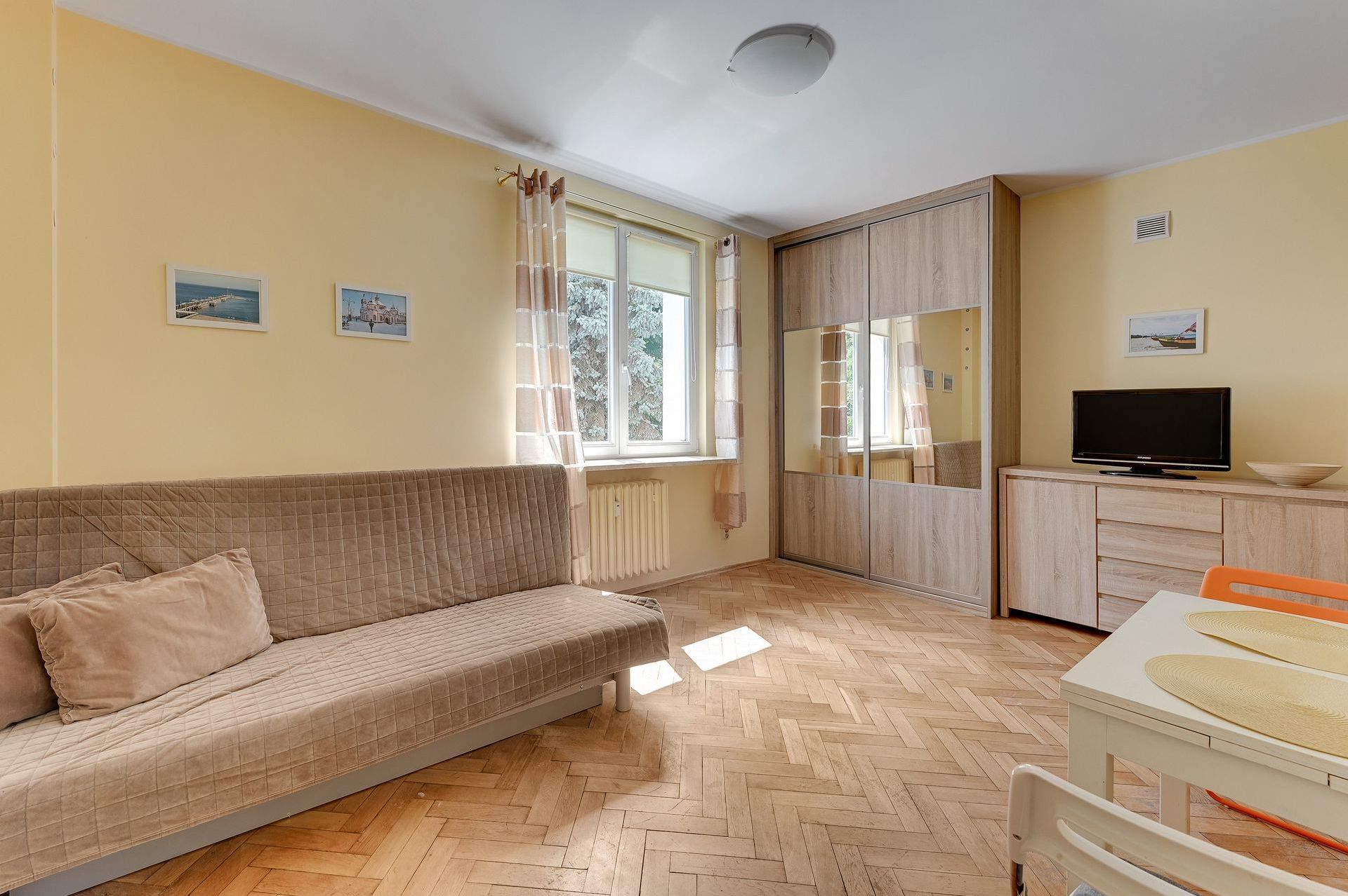 Grand Apartments