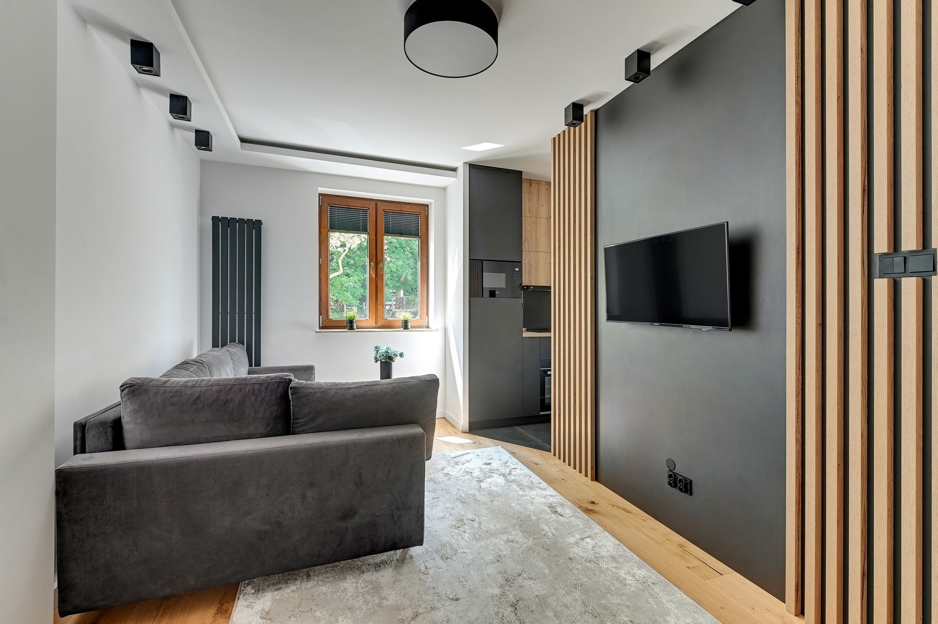 Grand Apartments