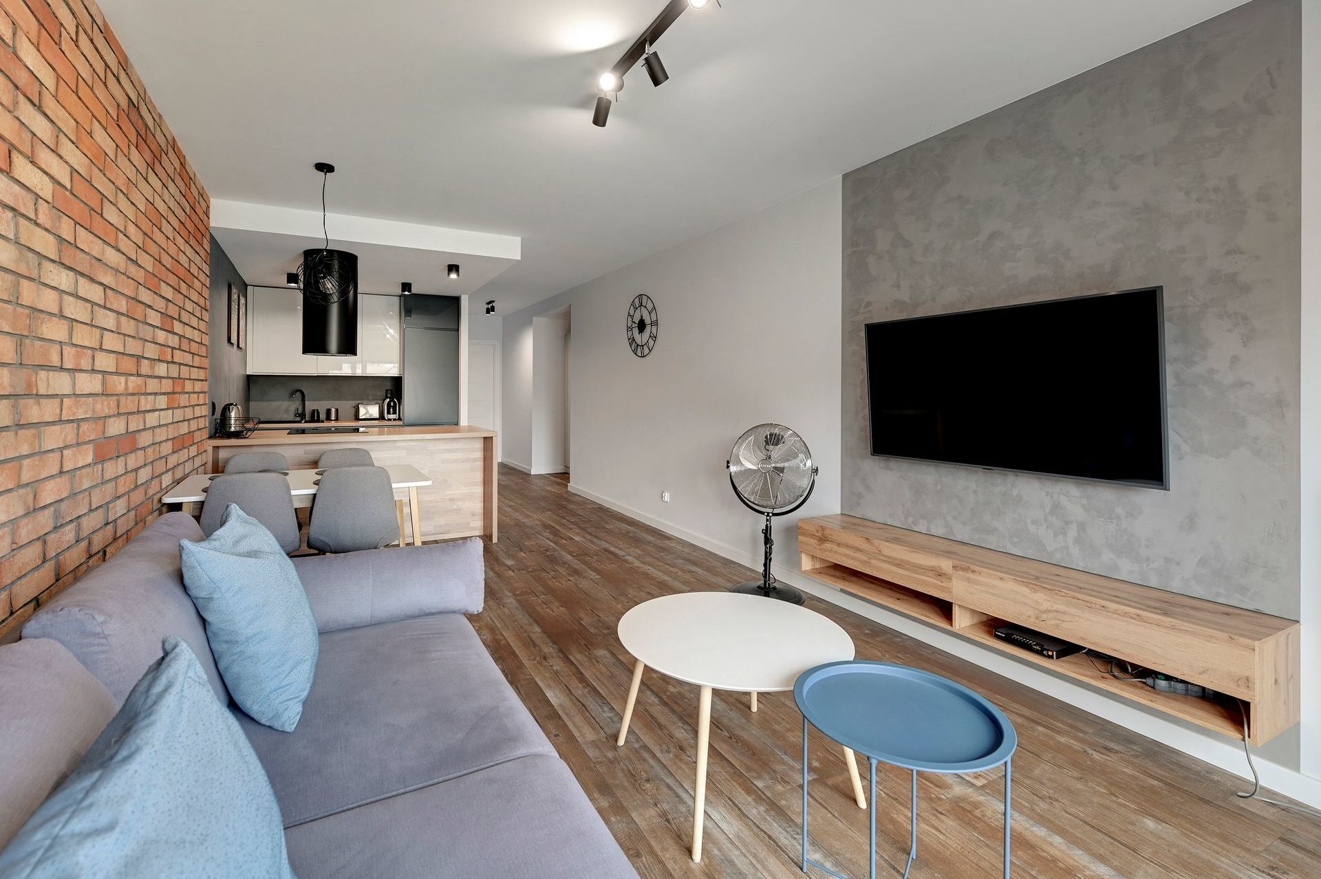 Grand Apartments
