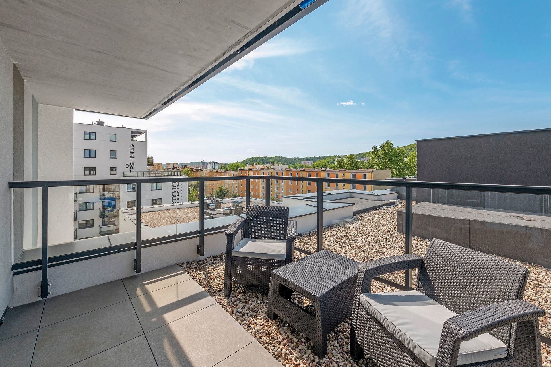Grand Apartments