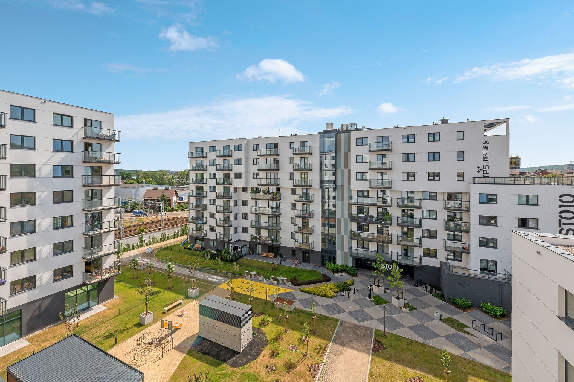 Grand Apartments