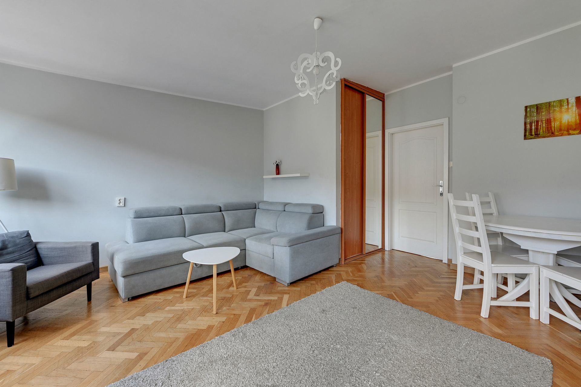 Grand Apartments