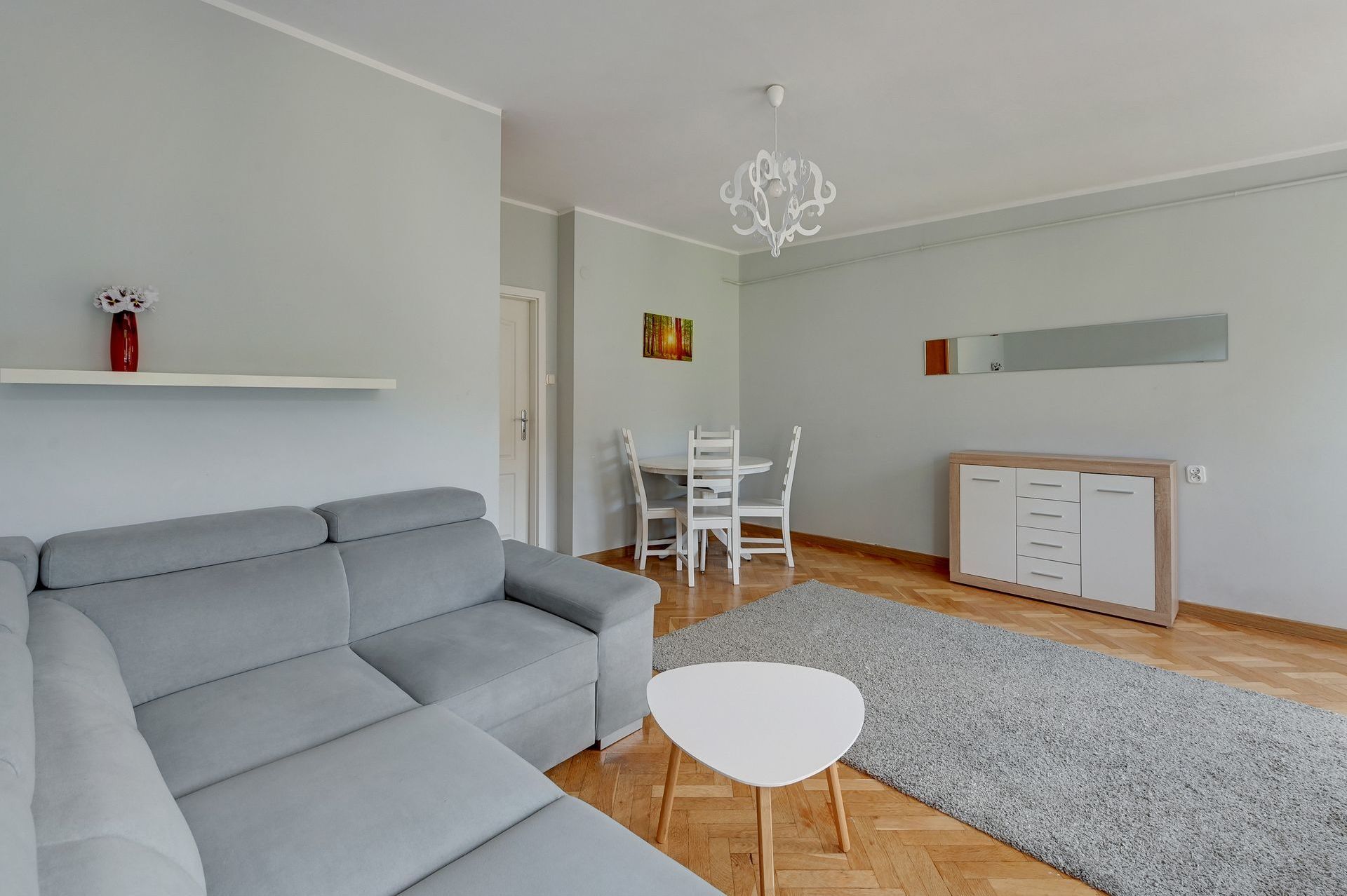 Grand Apartments