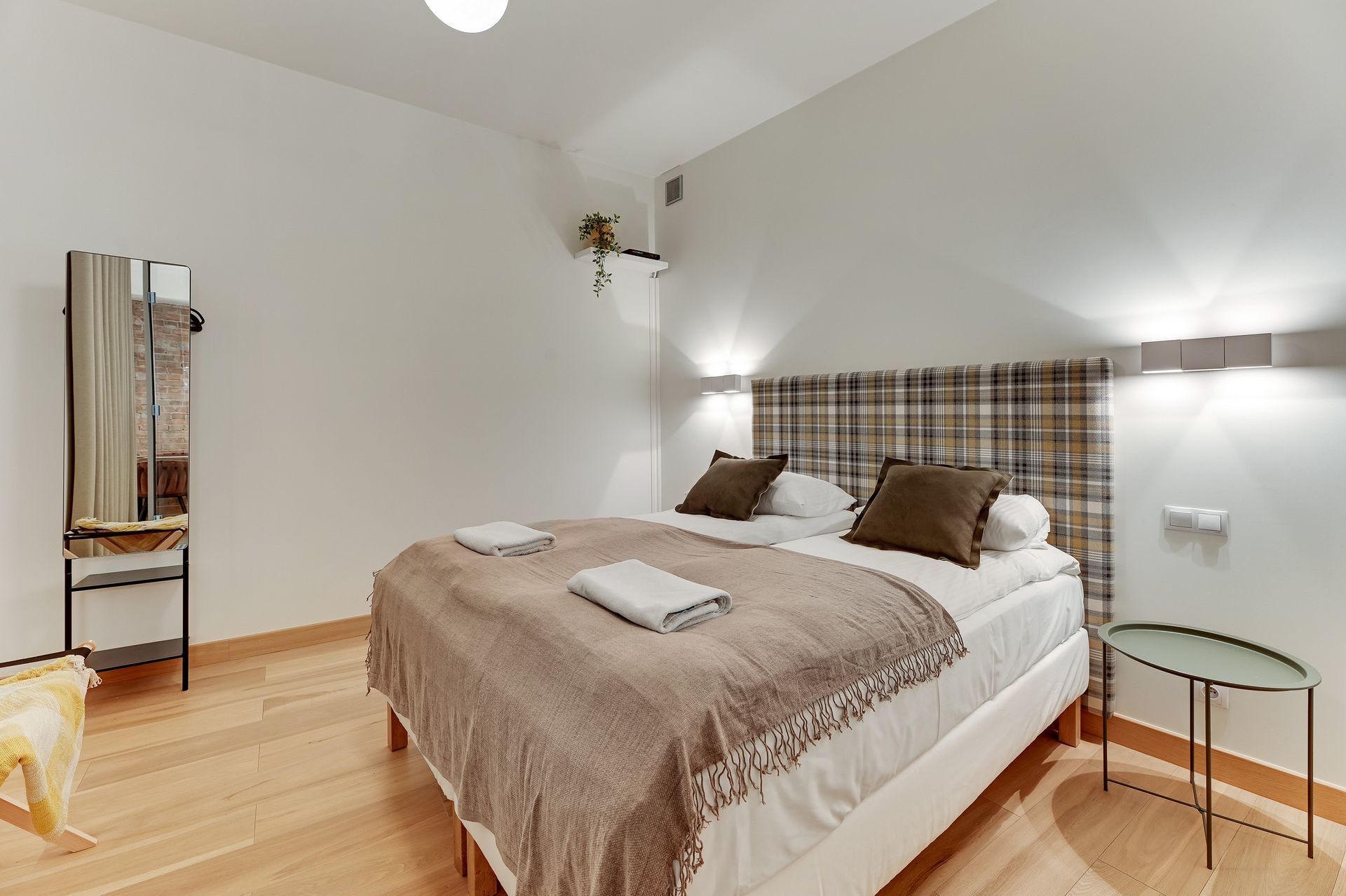 Grand Apartments