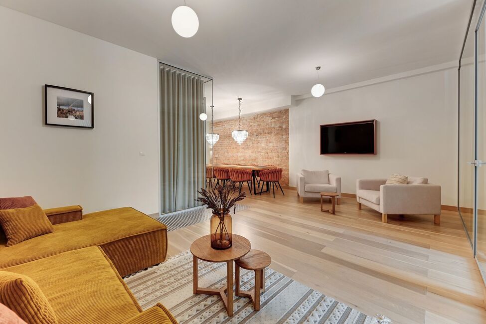 Grand Apartments