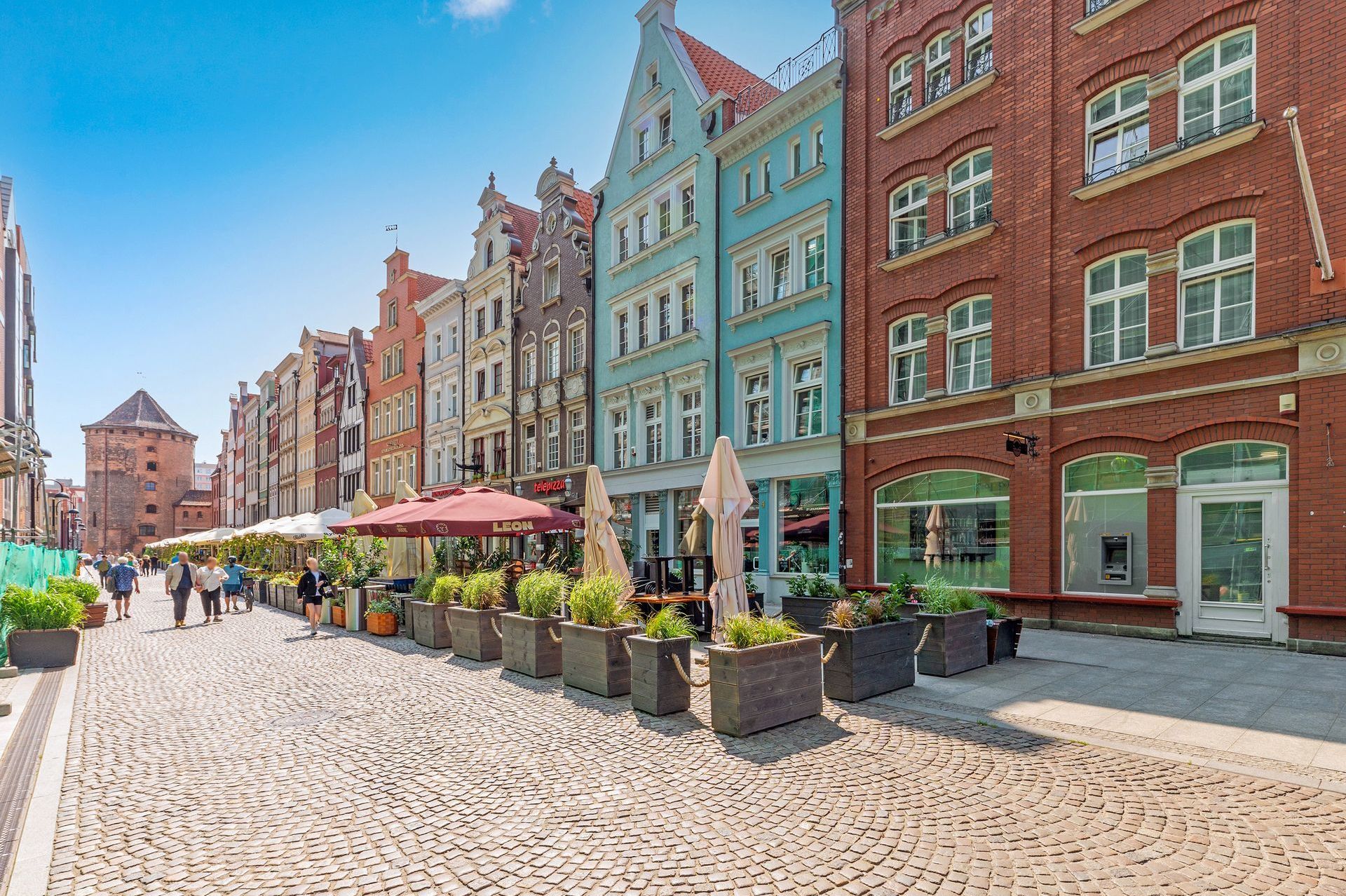 Grand Apartments