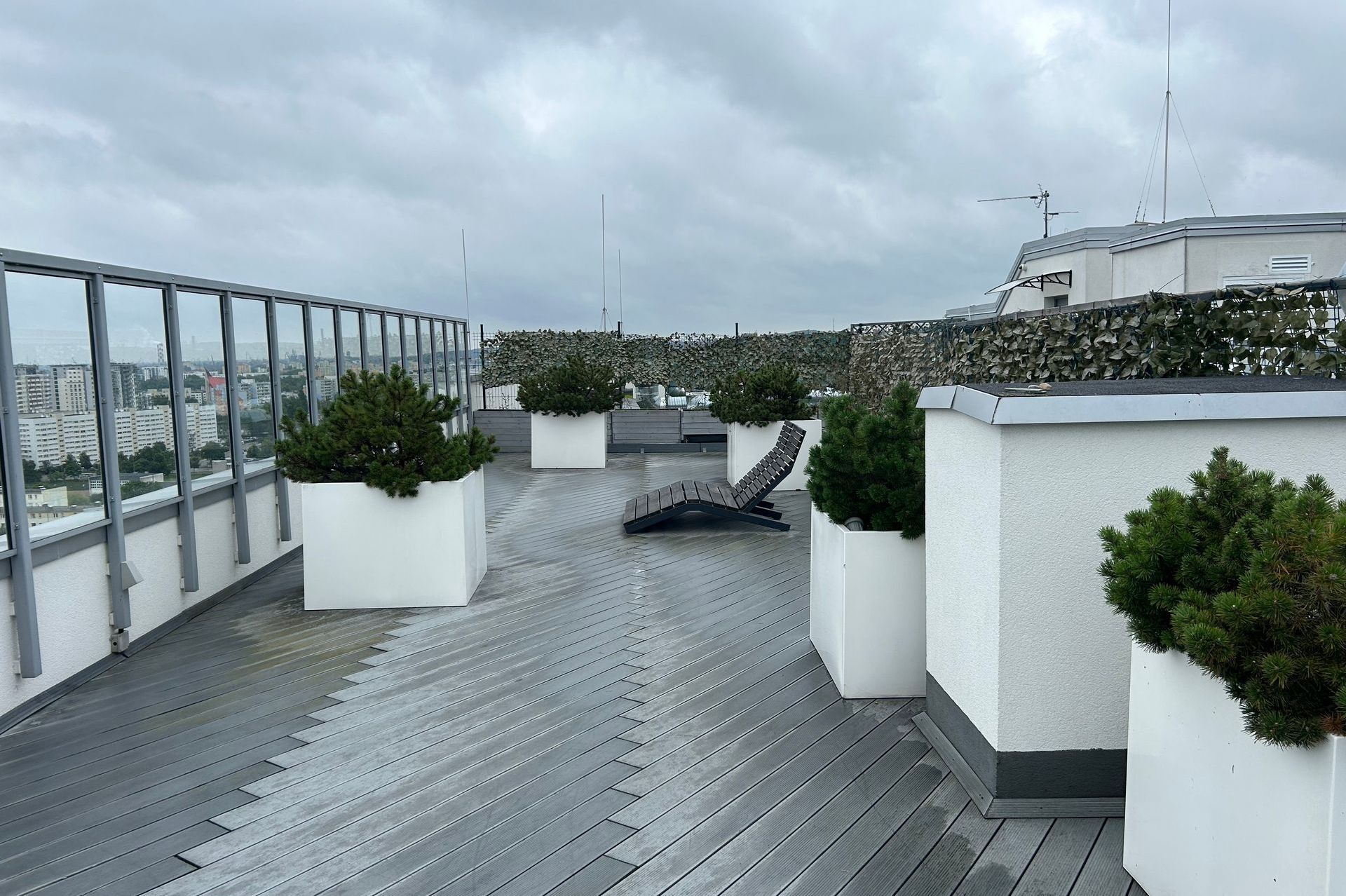 Grand Apartments