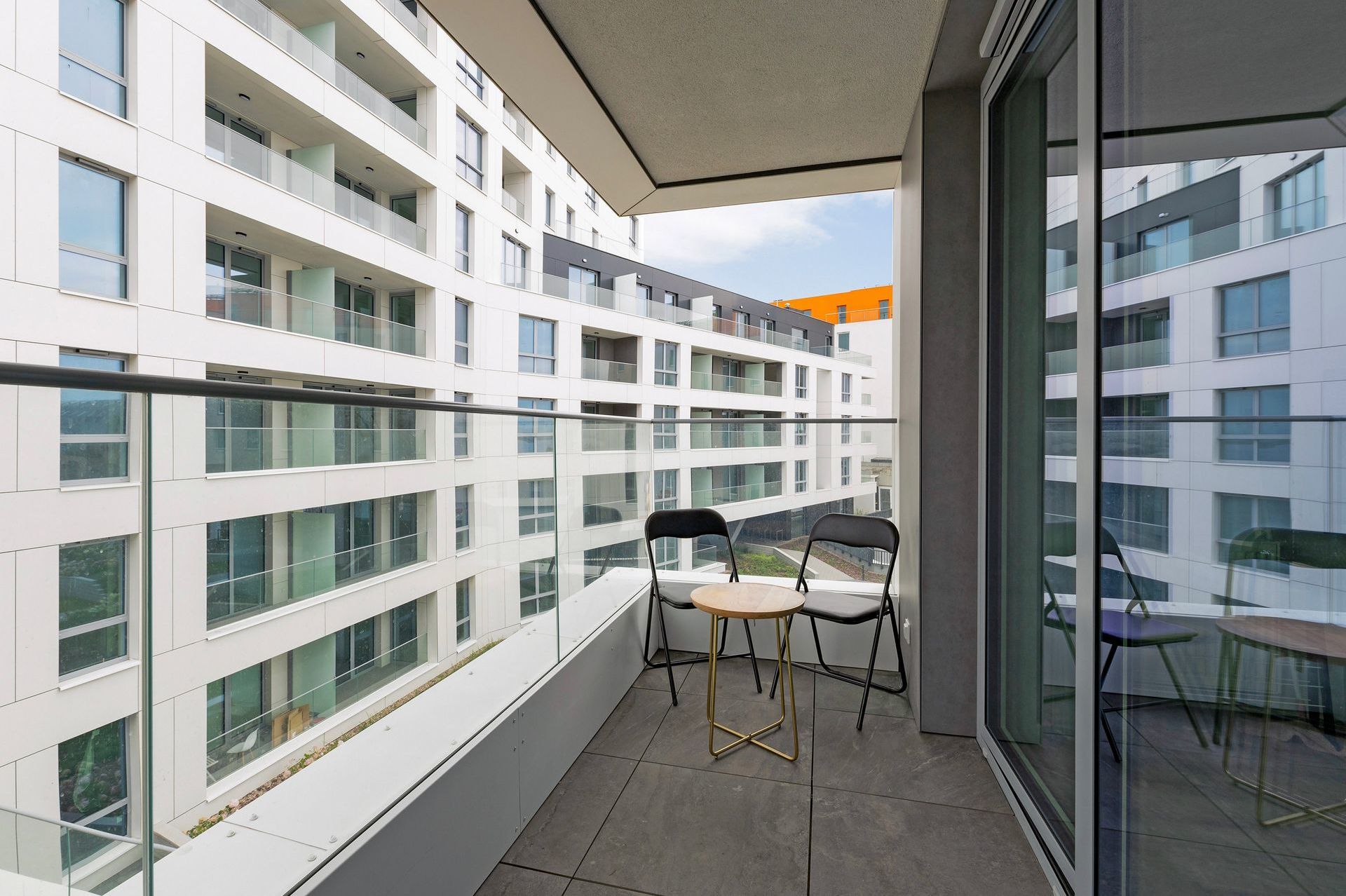 Grand Apartments