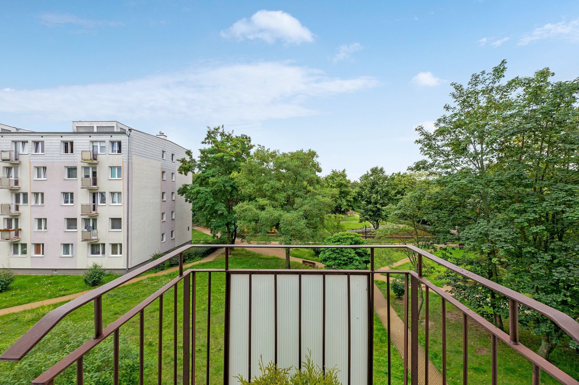 Grand Apartments