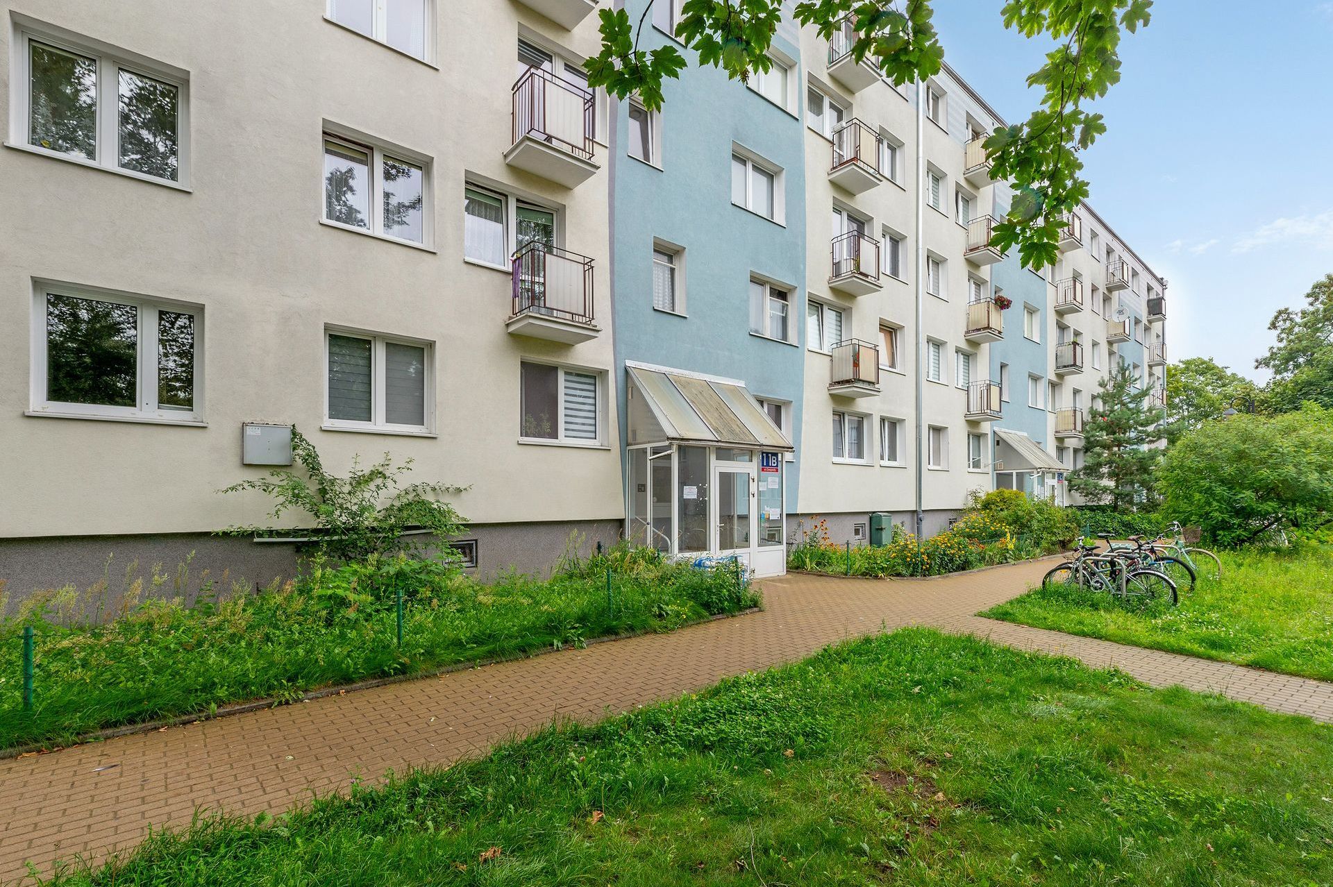 Grand Apartments
