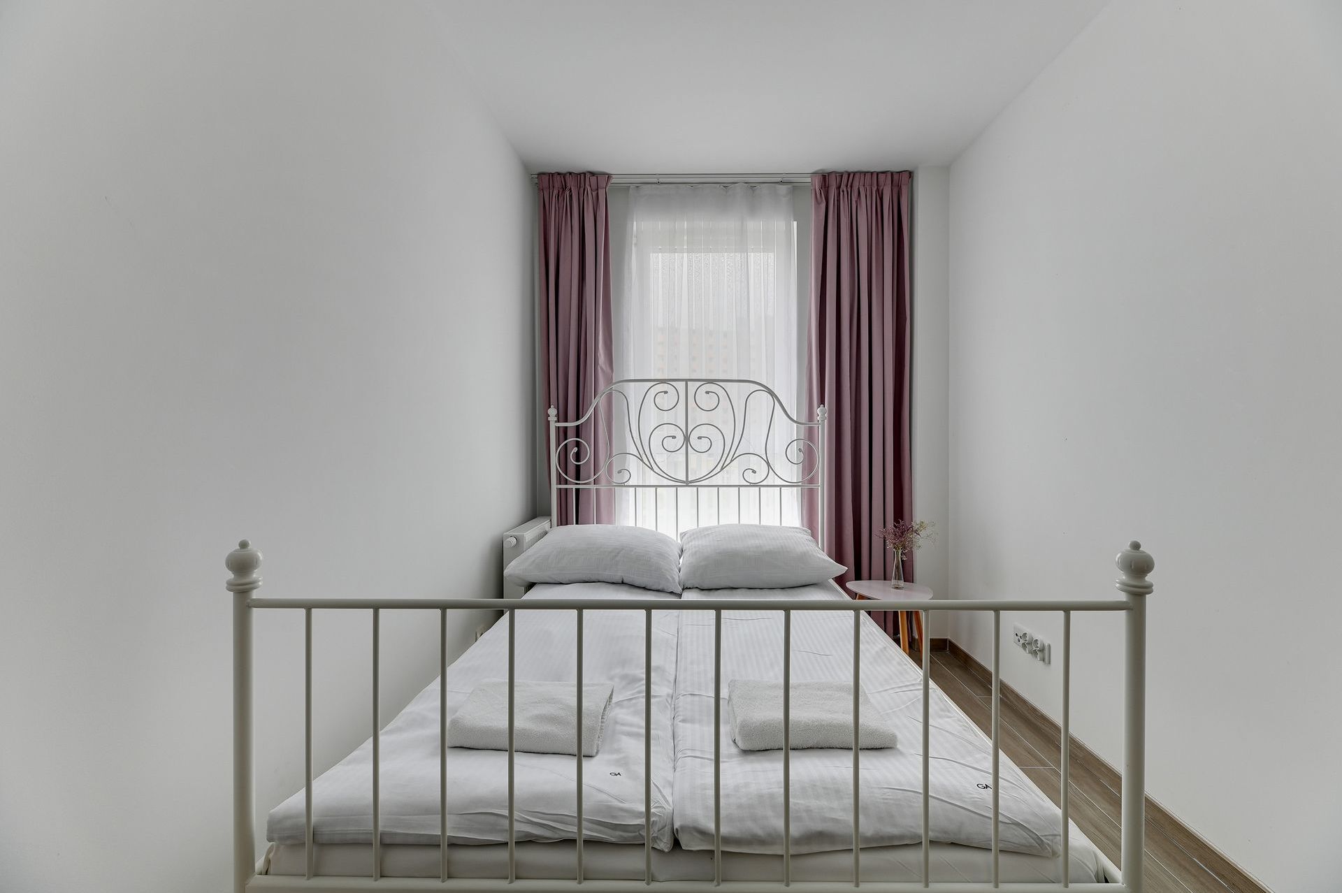 Grand Apartments
