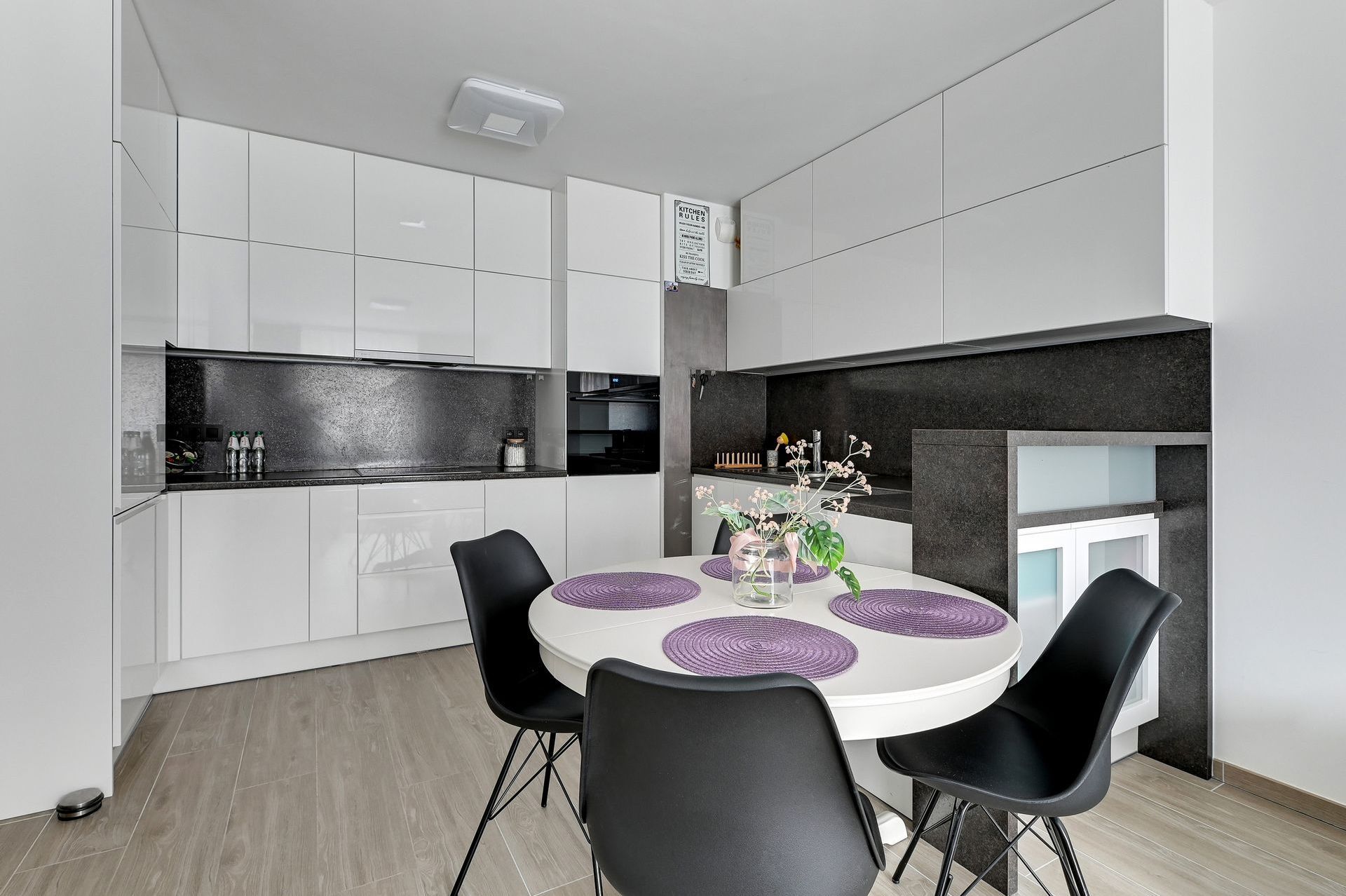 Grand Apartments
