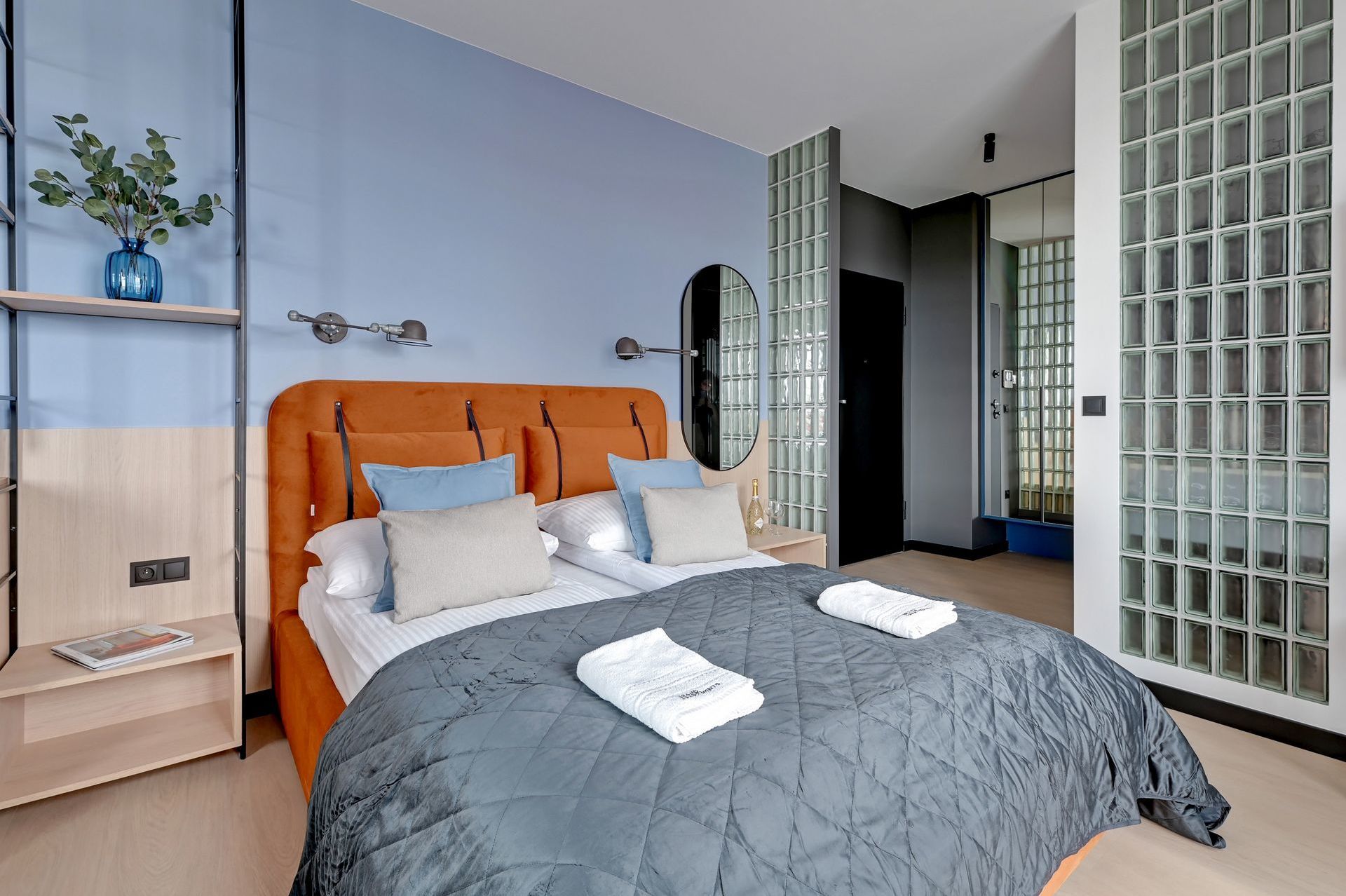 Grand Apartments
