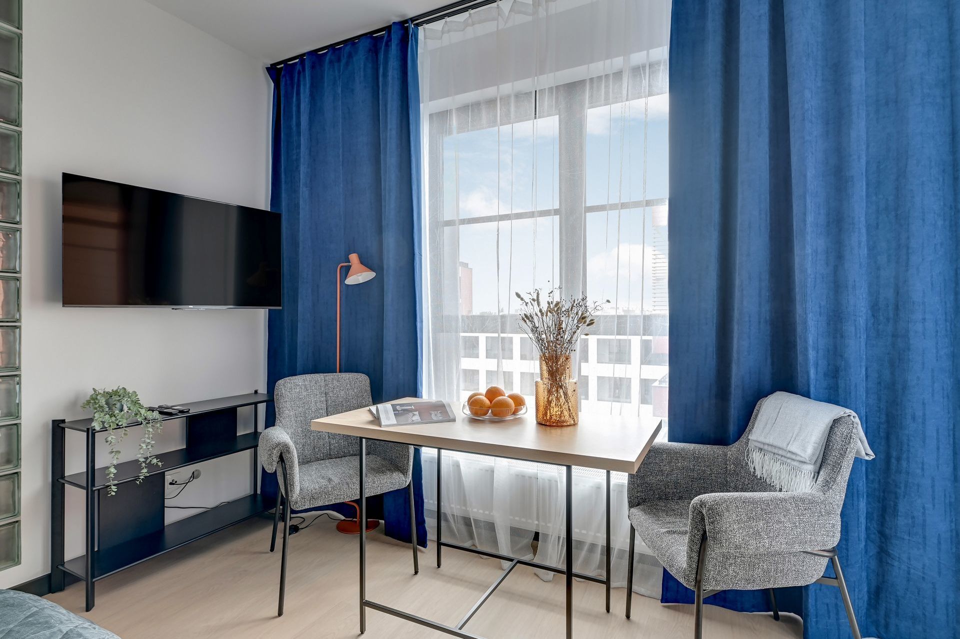 Grand Apartments