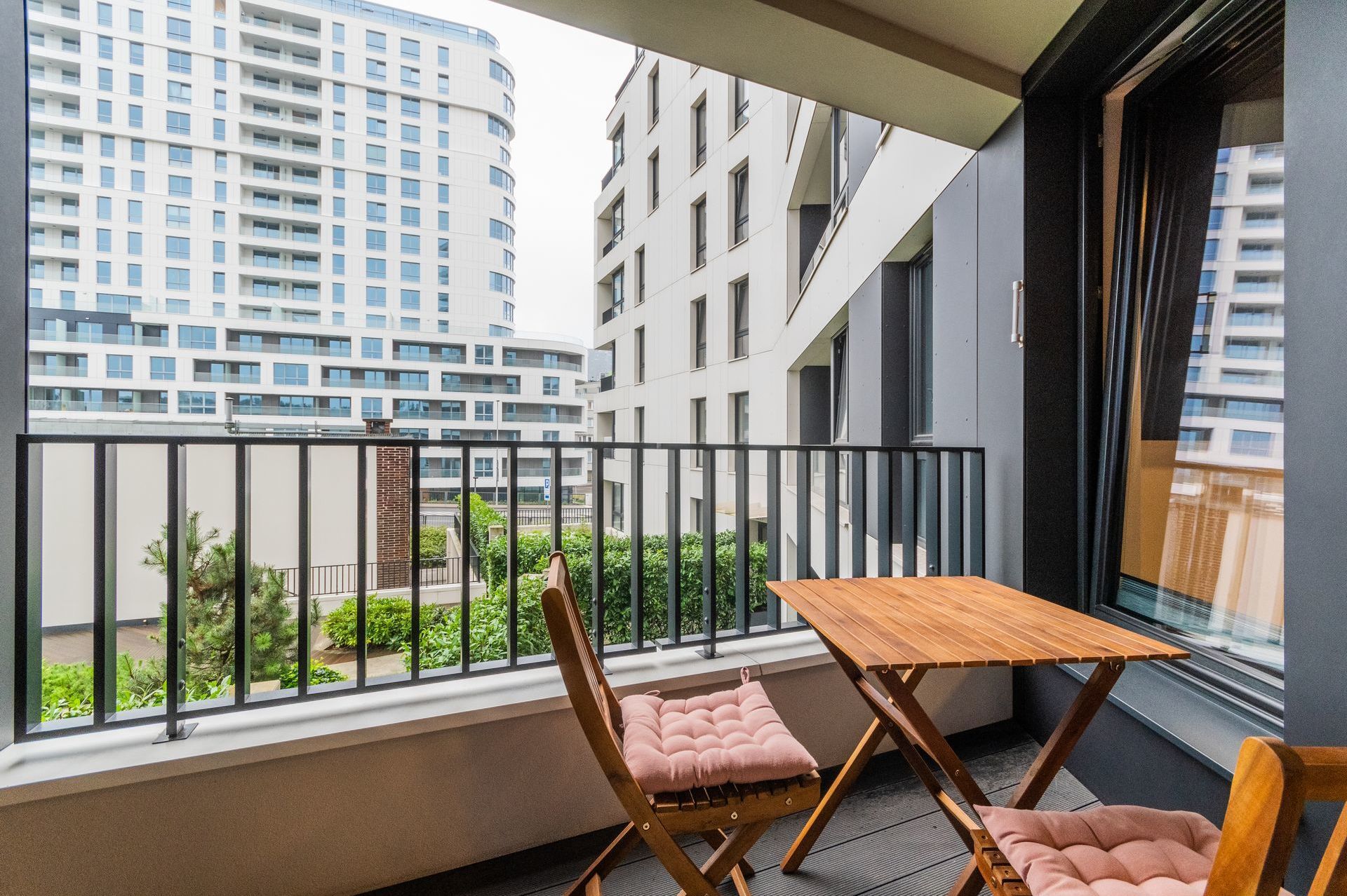 Grand Apartments