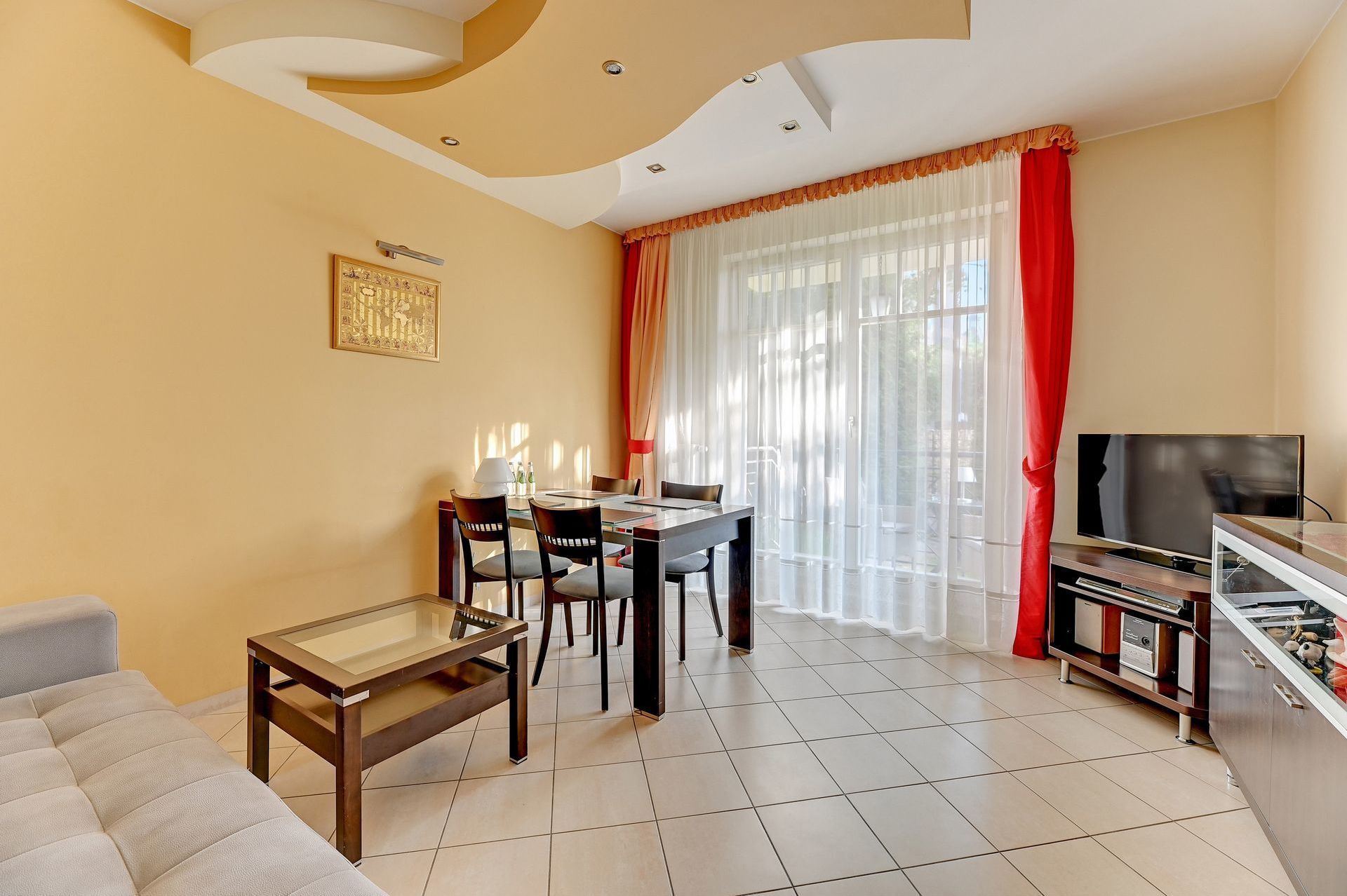 Grand Apartments