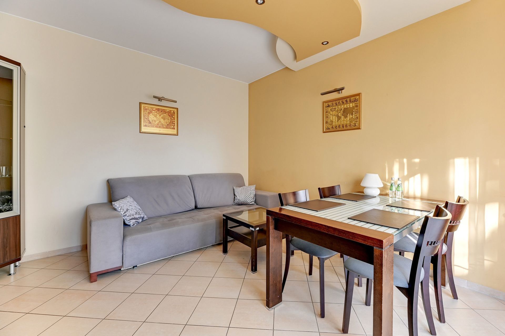 Grand Apartments