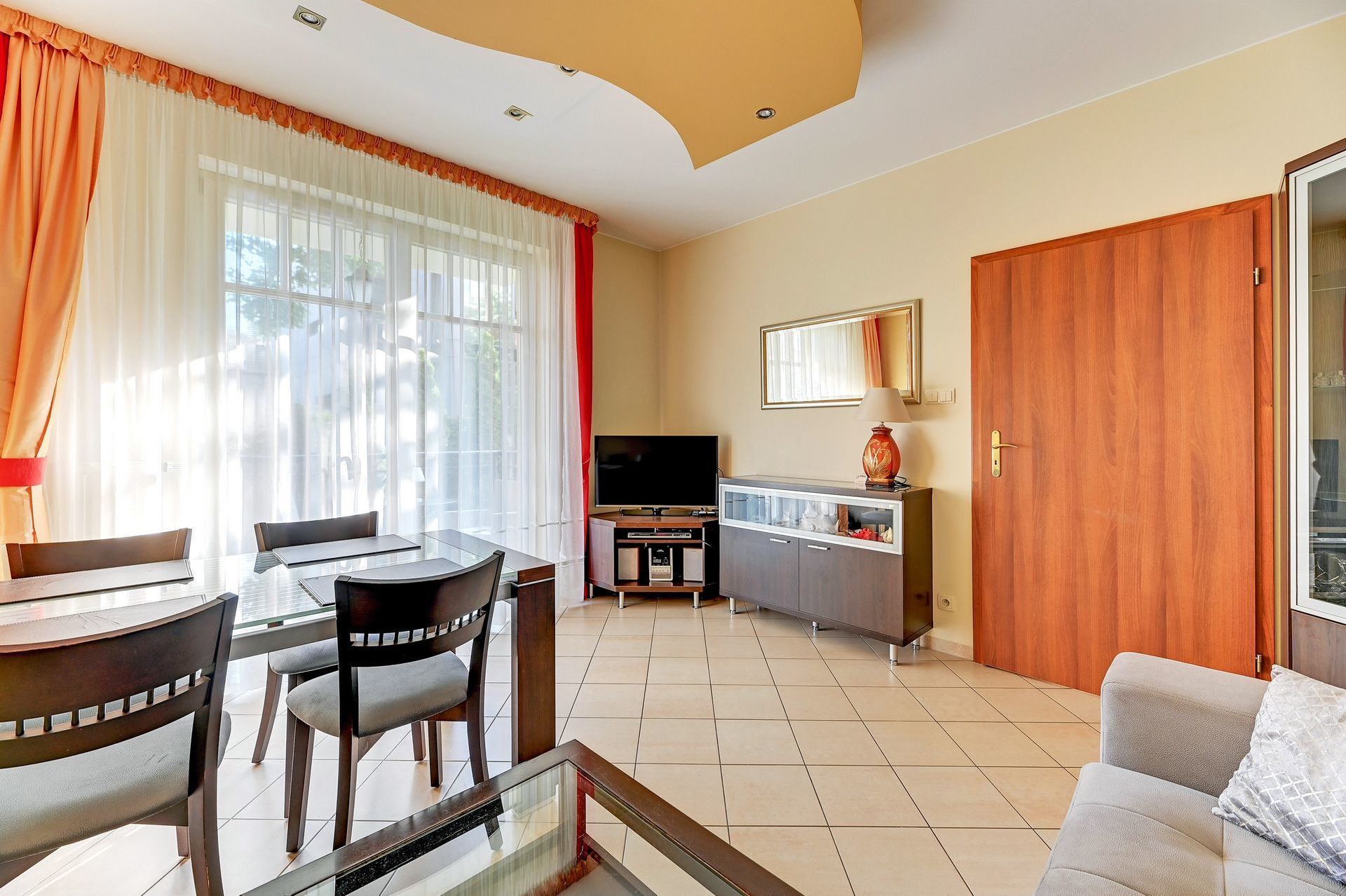 Grand Apartments