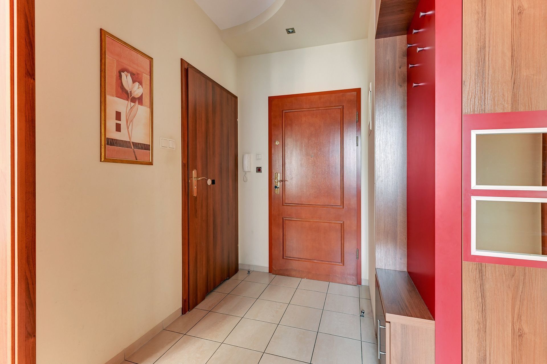 Grand Apartments