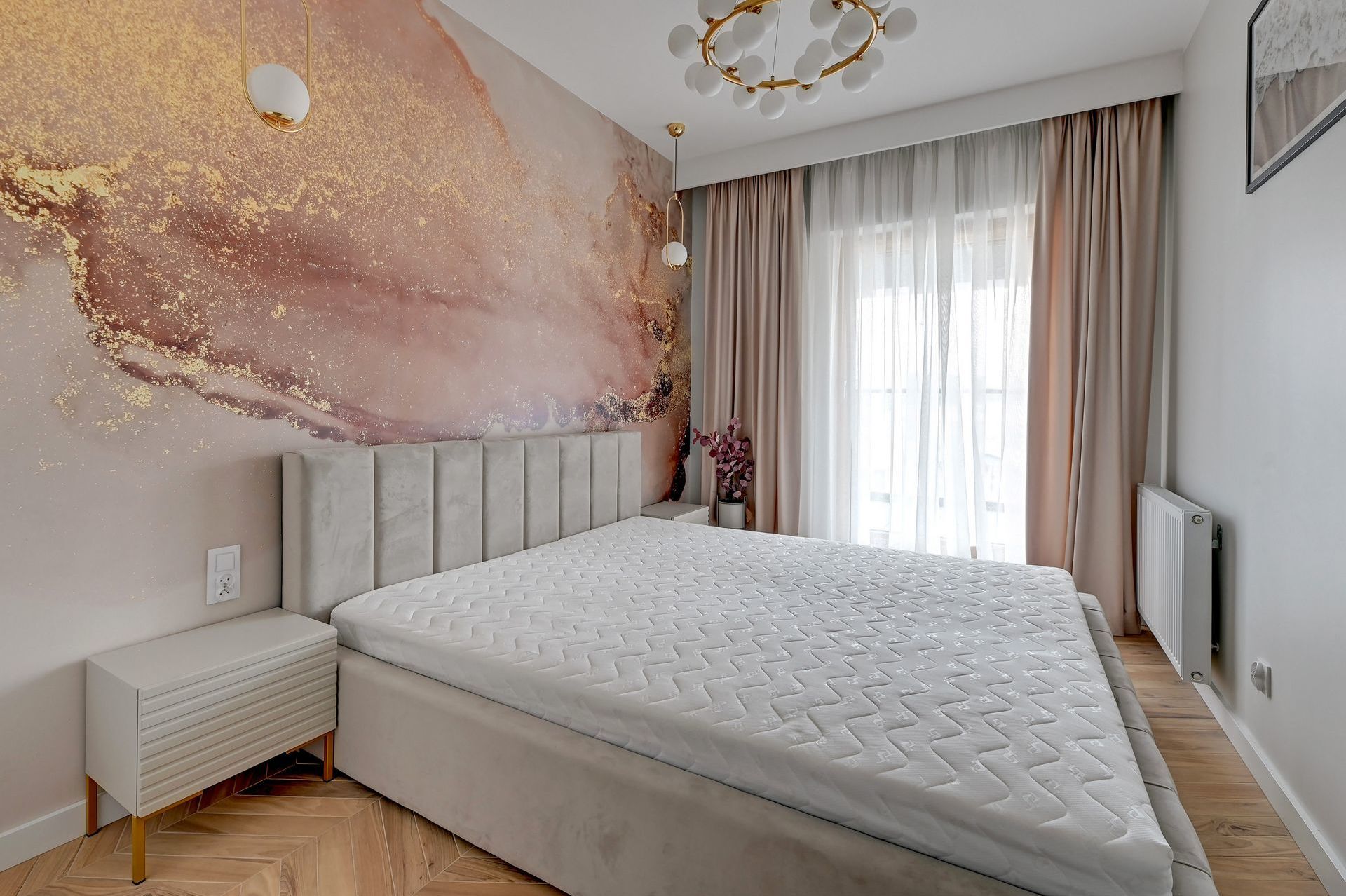 Grand Apartments