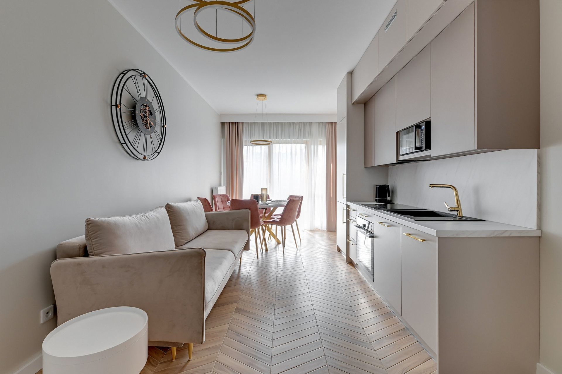 Grand Apartments