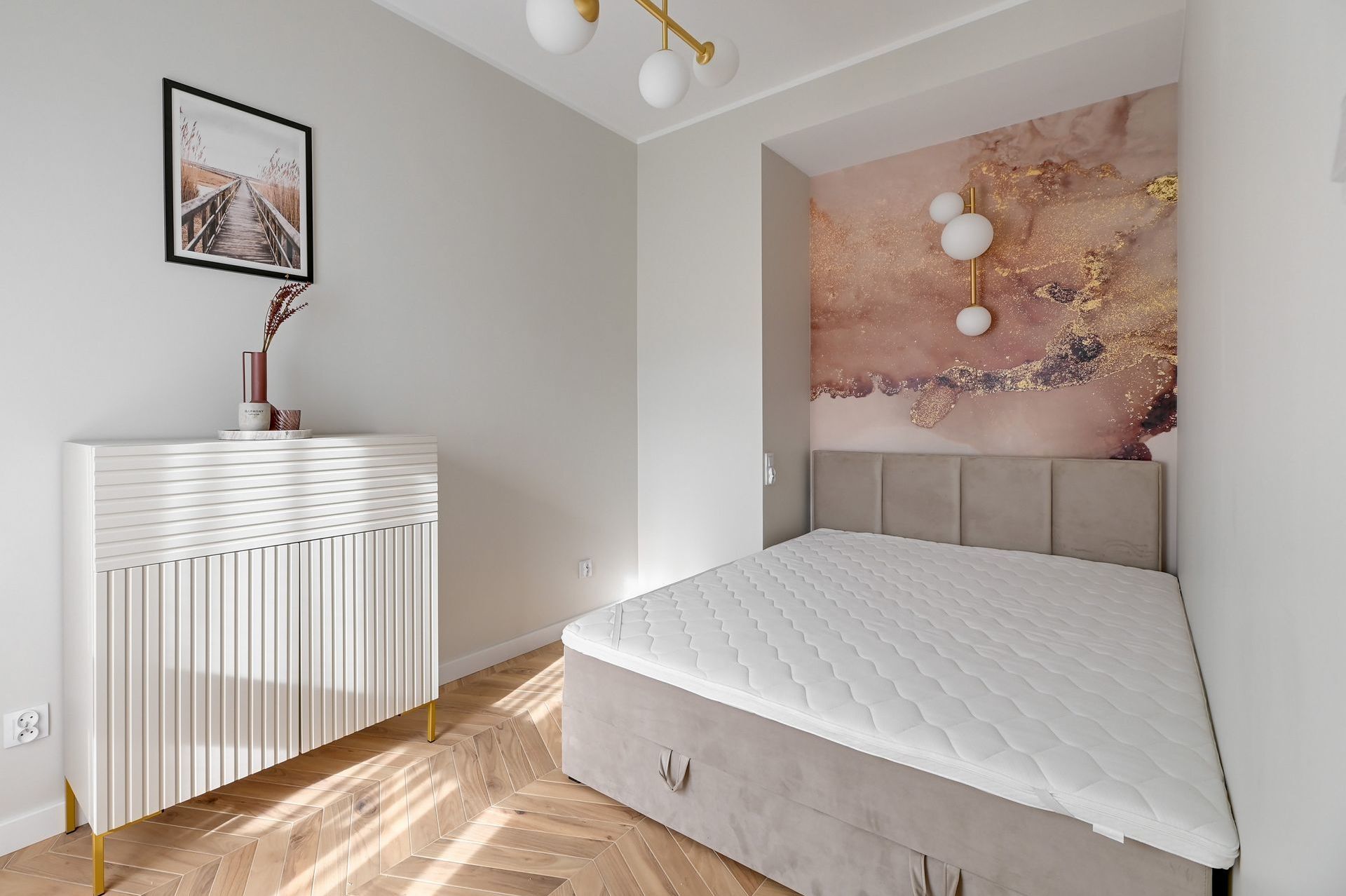 Grand Apartments