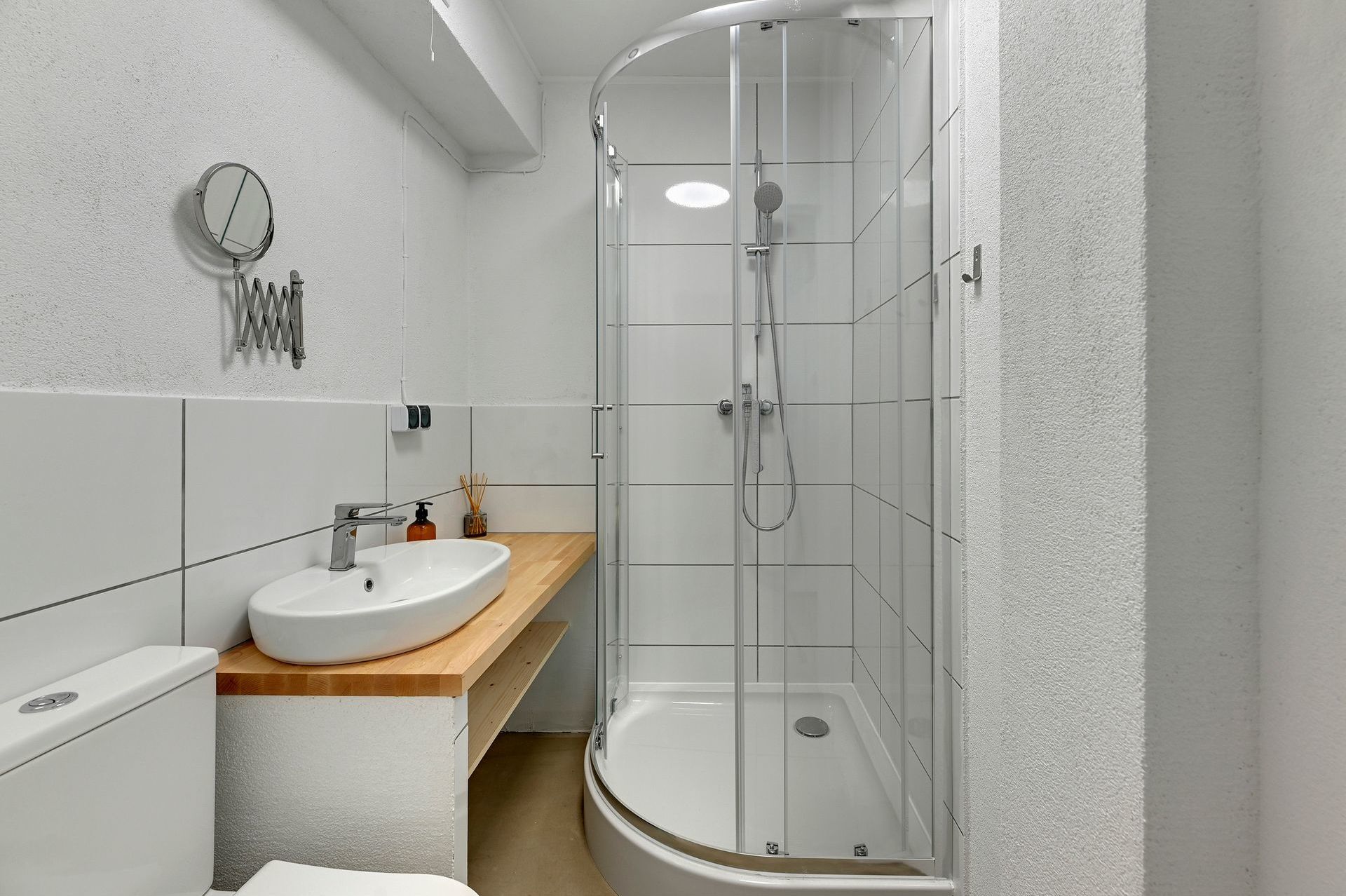 Grand Apartments