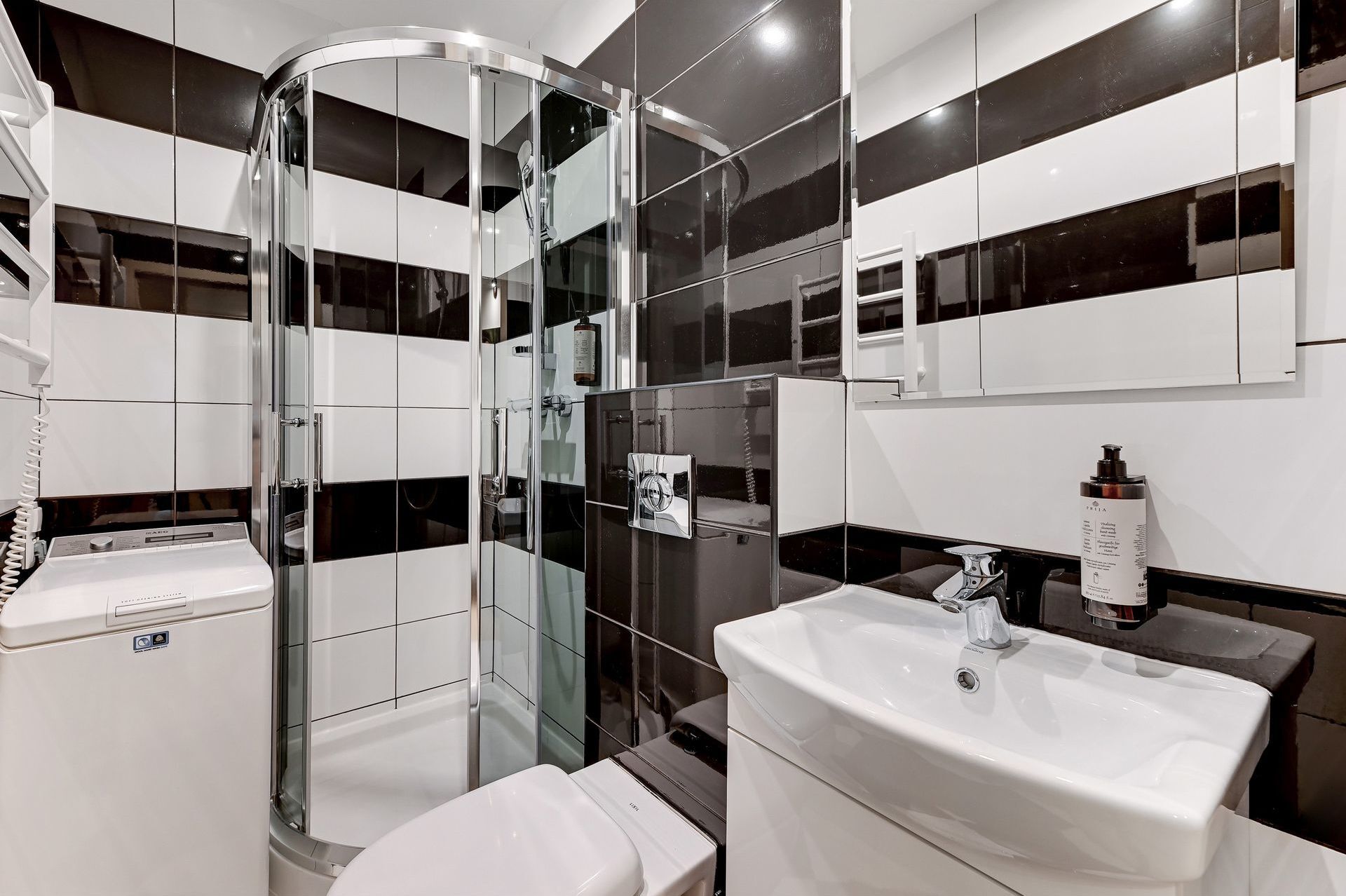 Grand Apartments