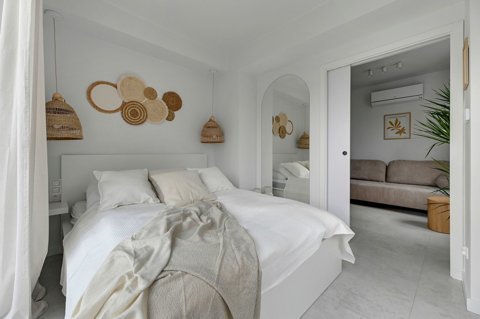Grand Apartments