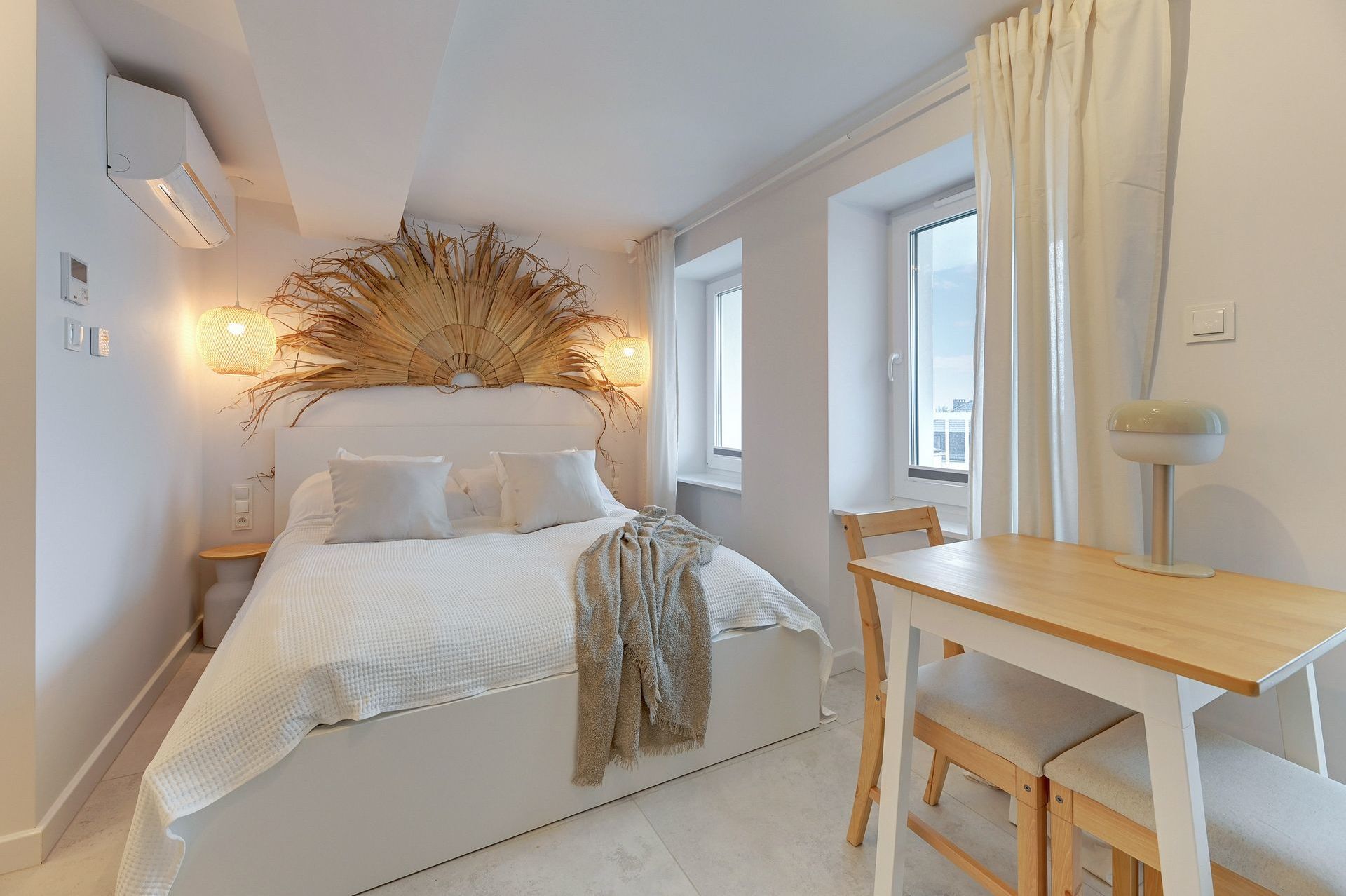 Grand Apartments