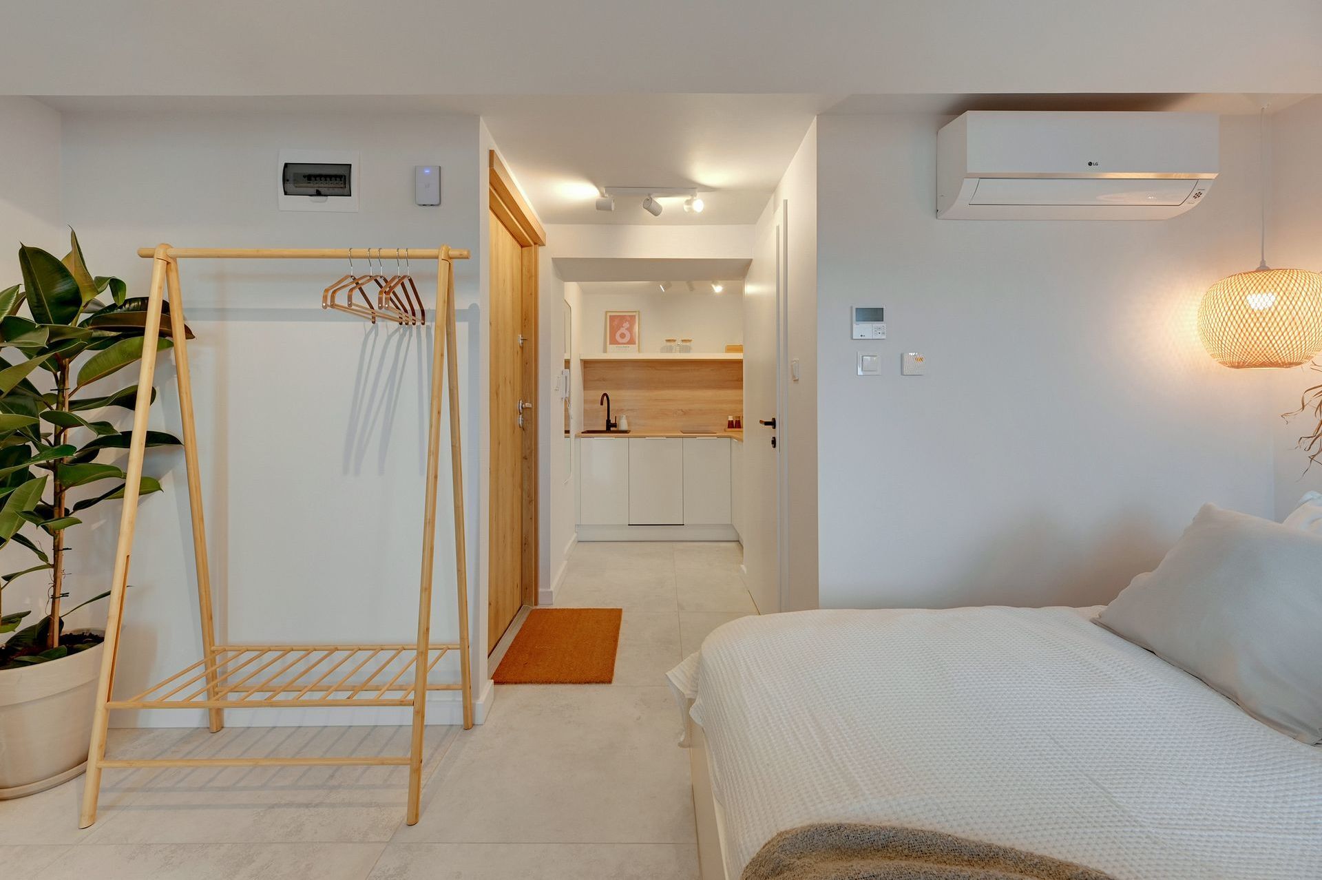 Grand Apartments