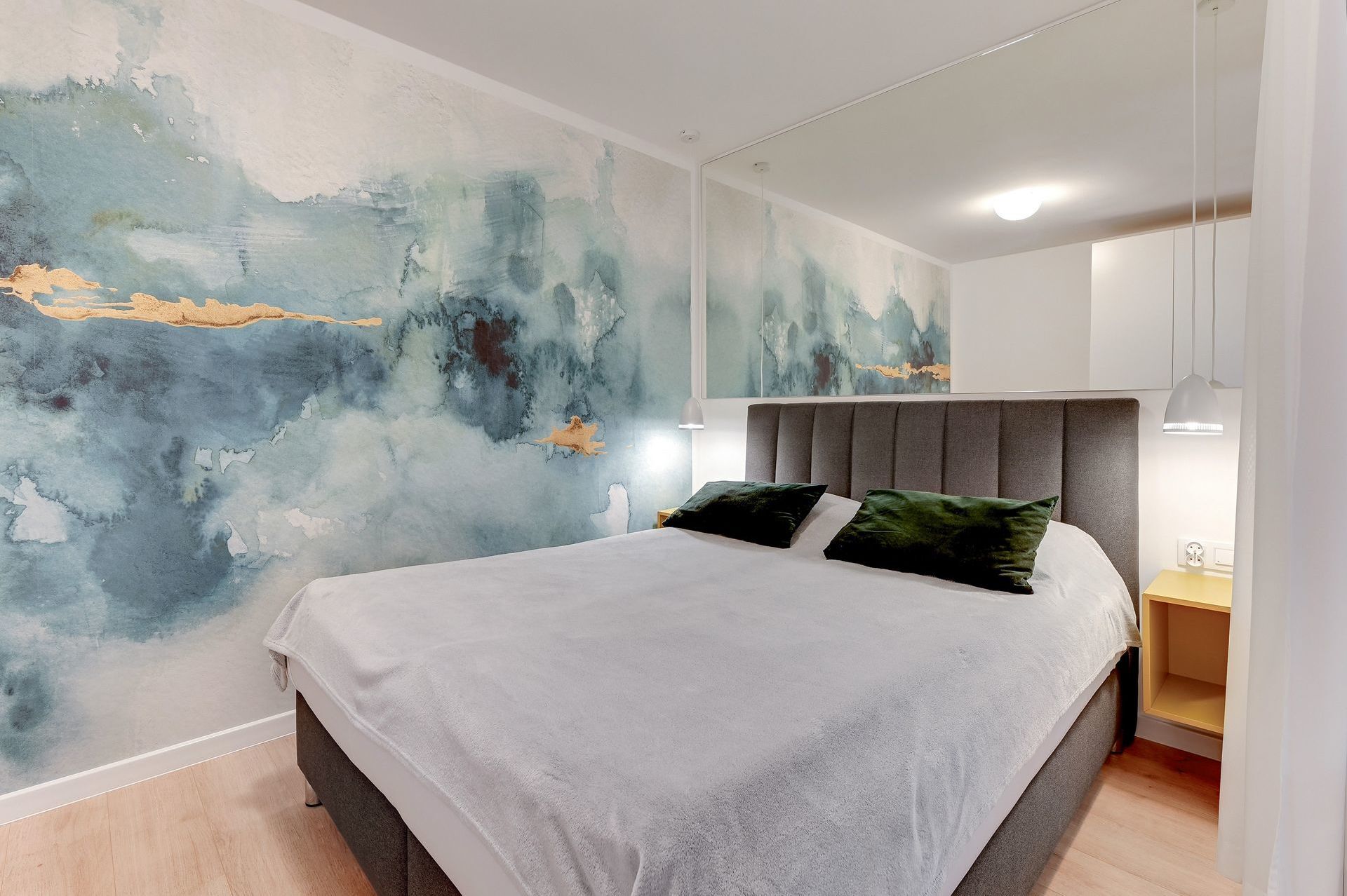 Grand Apartments