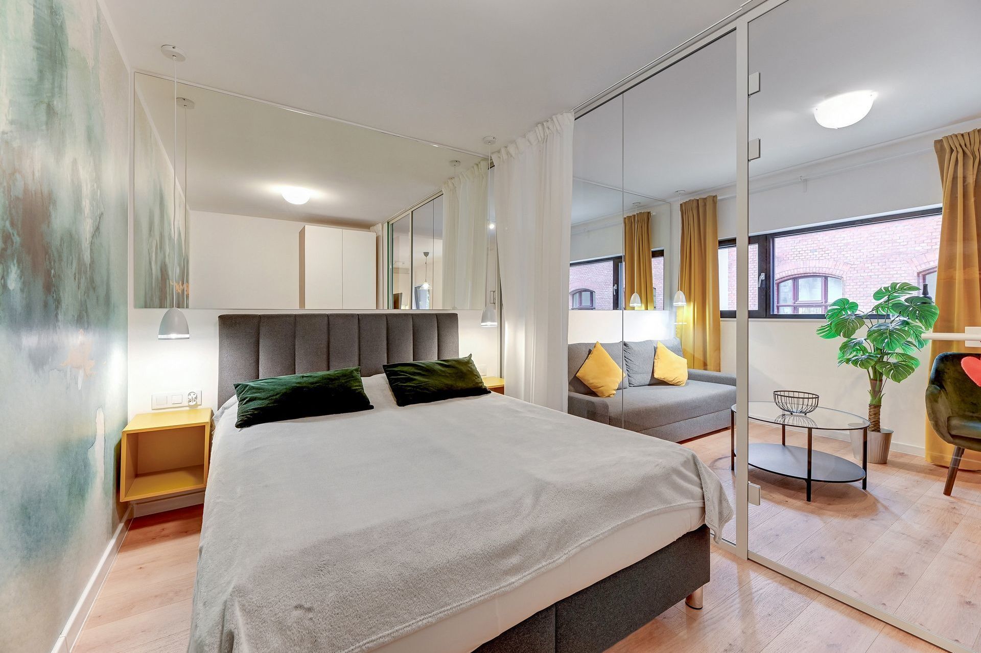 Grand Apartments