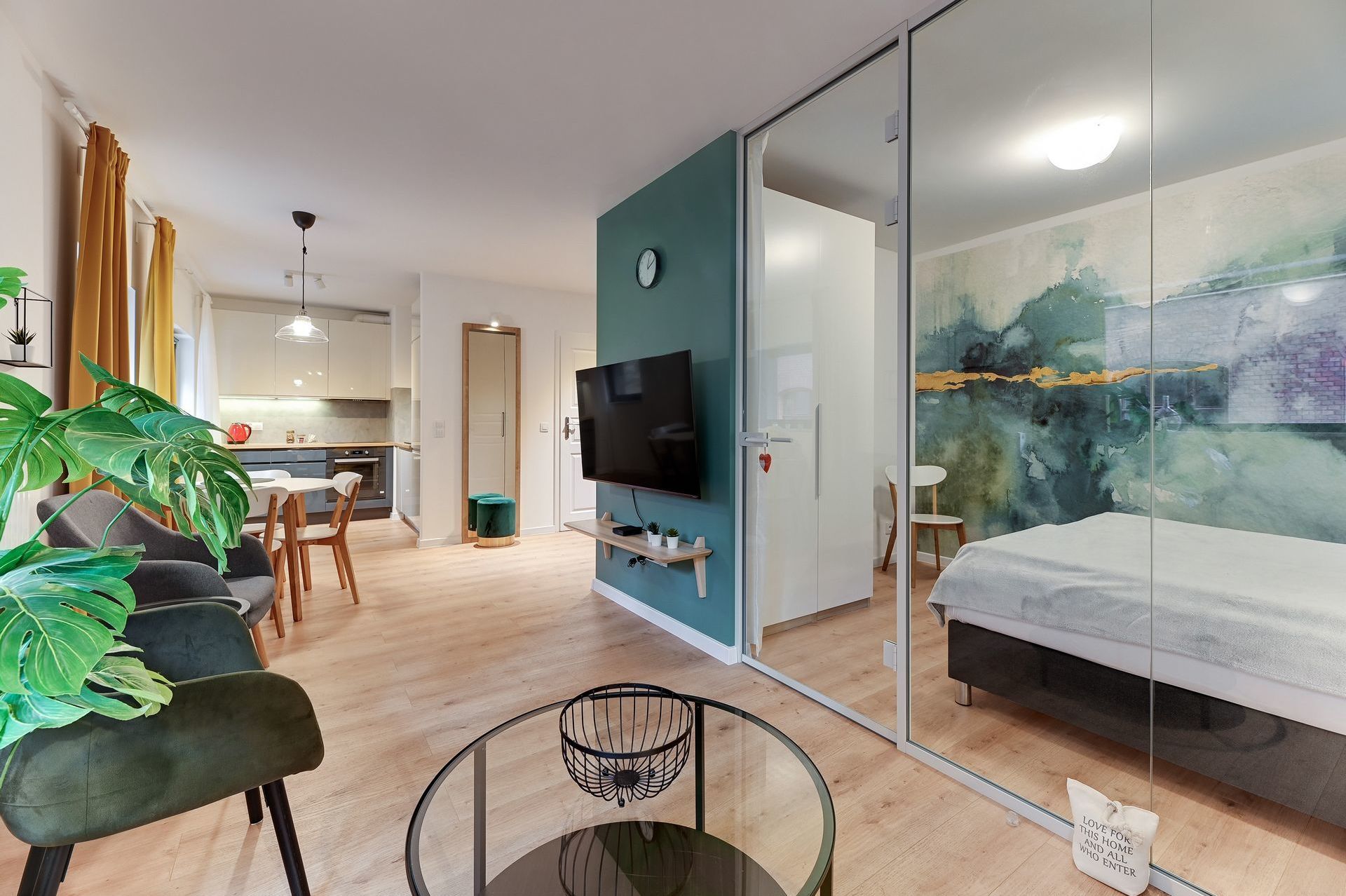Grand Apartments