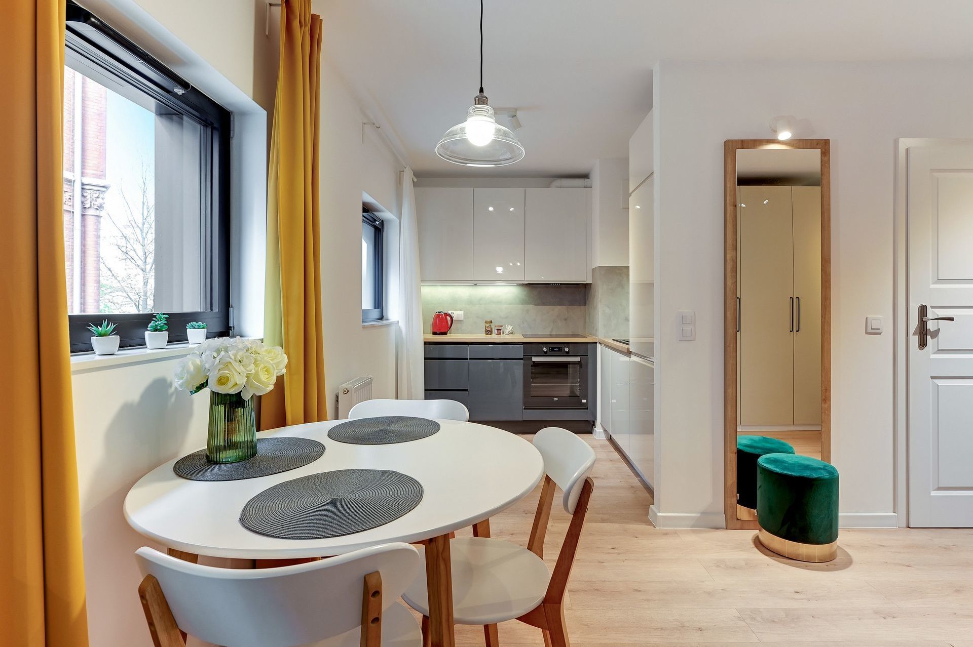 Grand Apartments