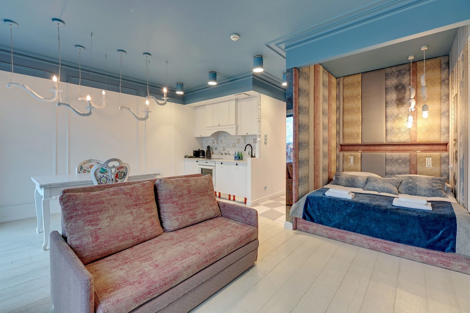 Grand Apartments