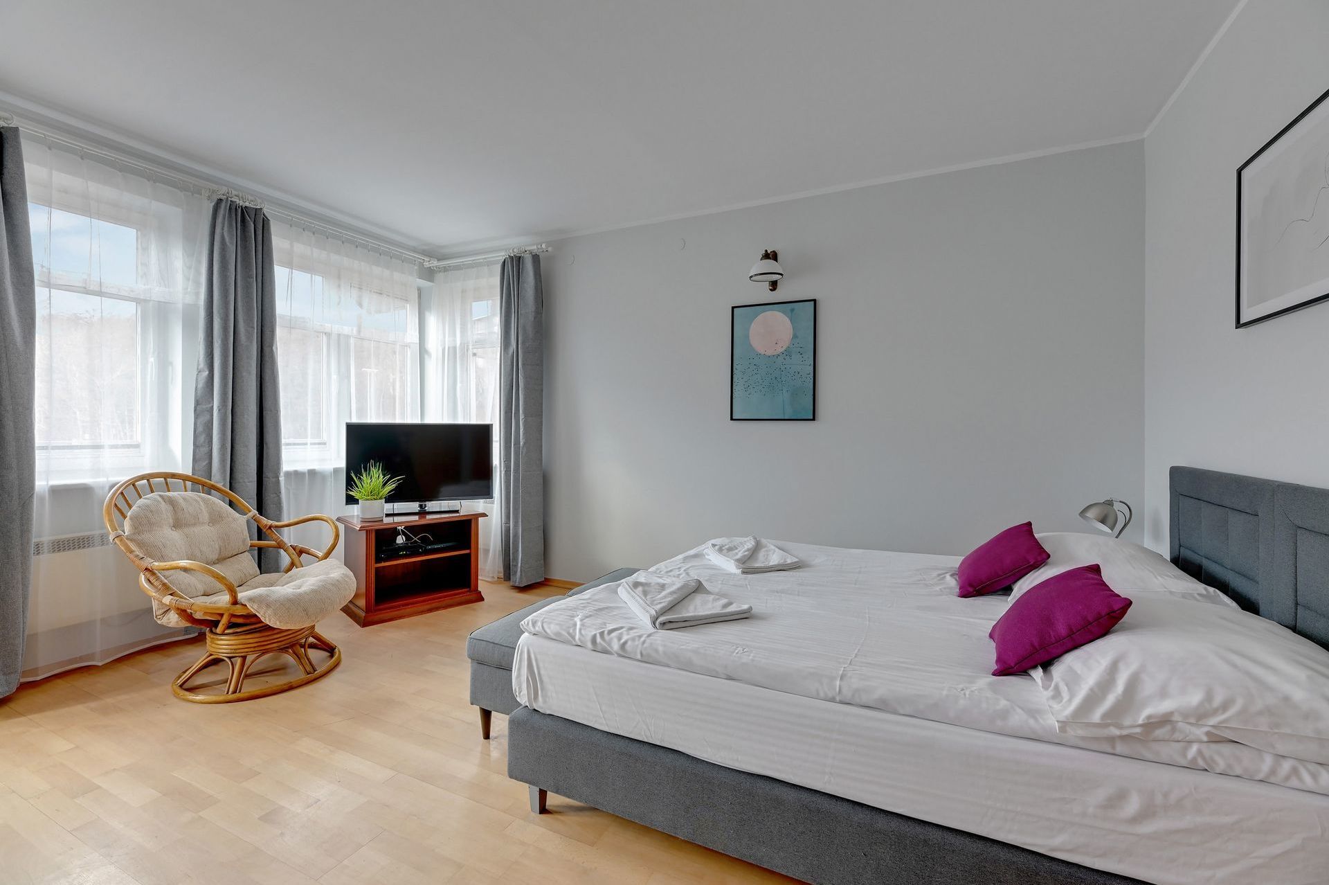 Grand Apartments