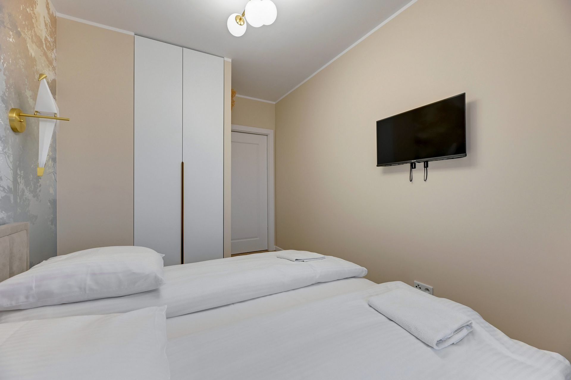 Grand Apartments