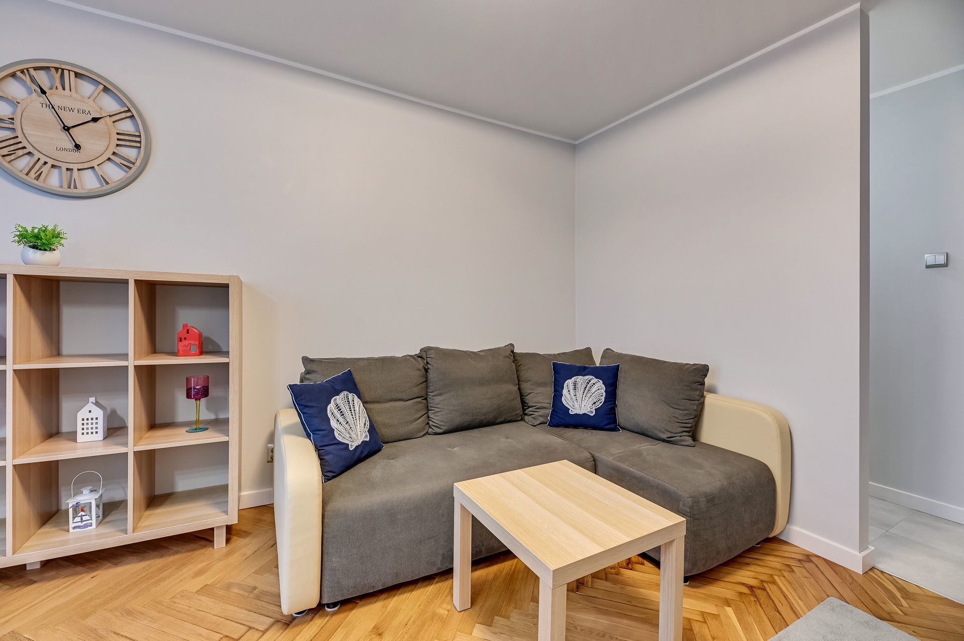 Grand Apartments