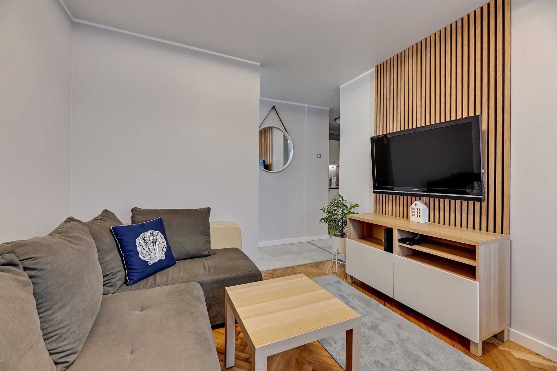 Grand Apartments