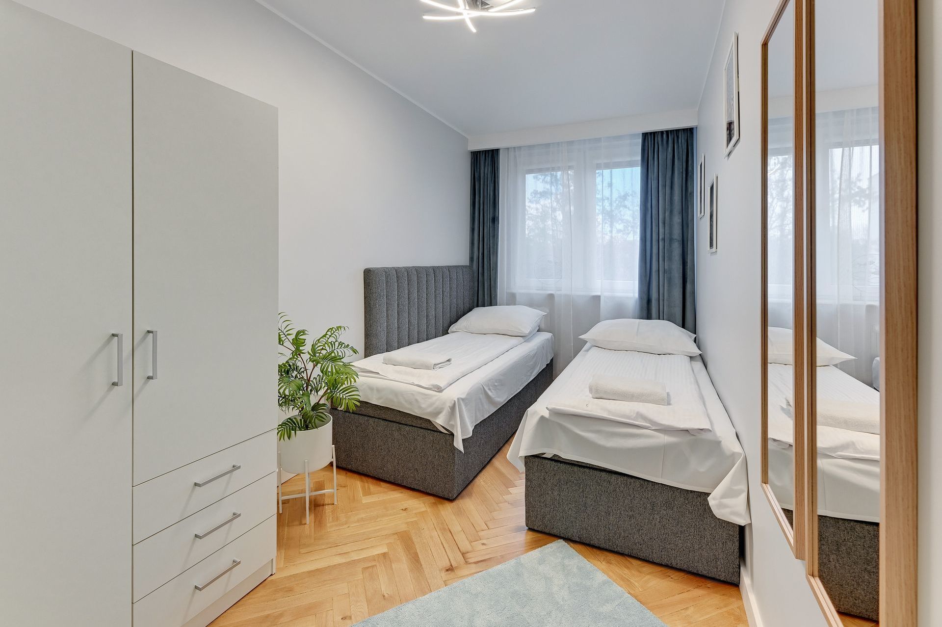 Grand Apartments
