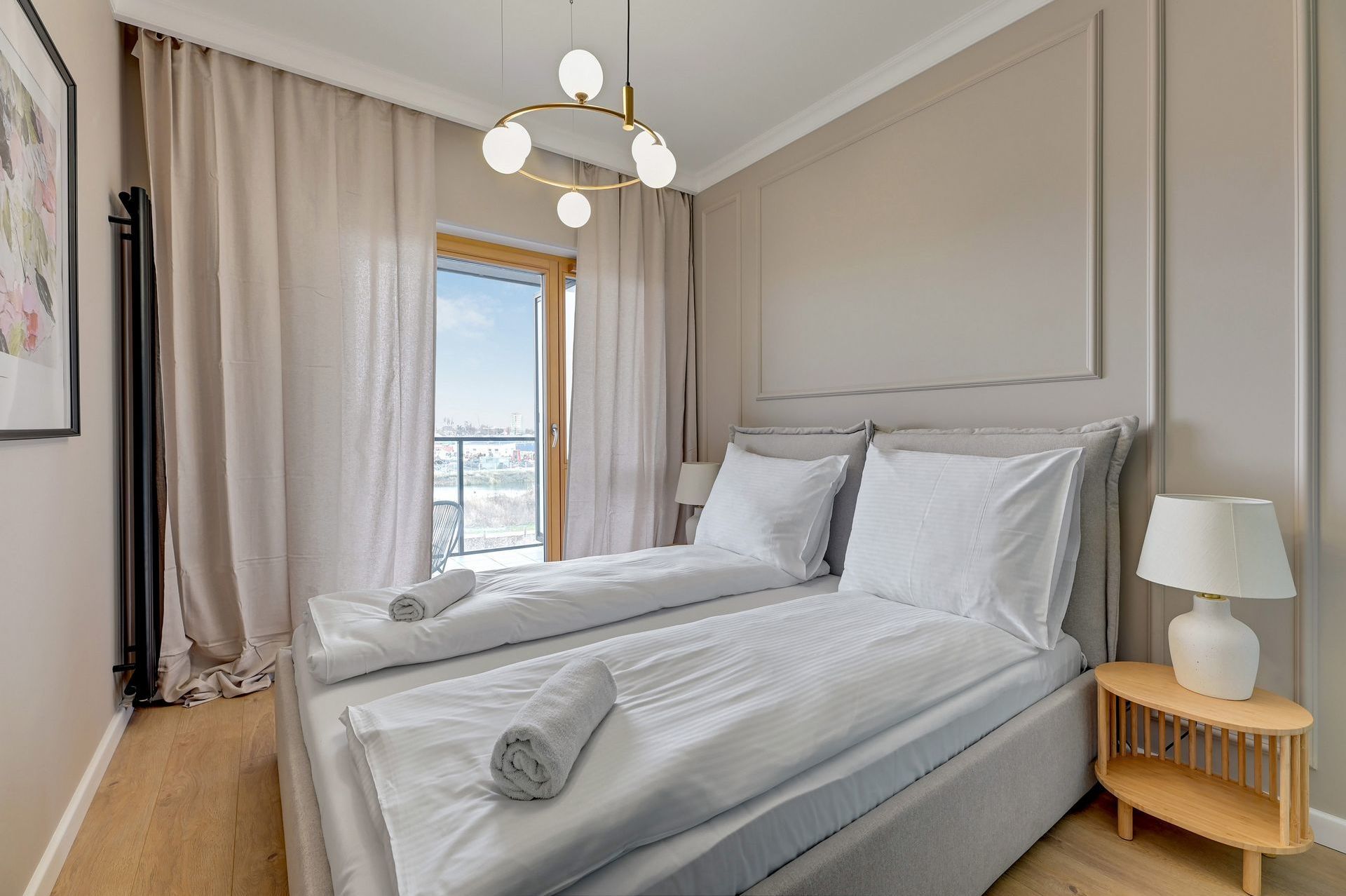 Grand Apartments