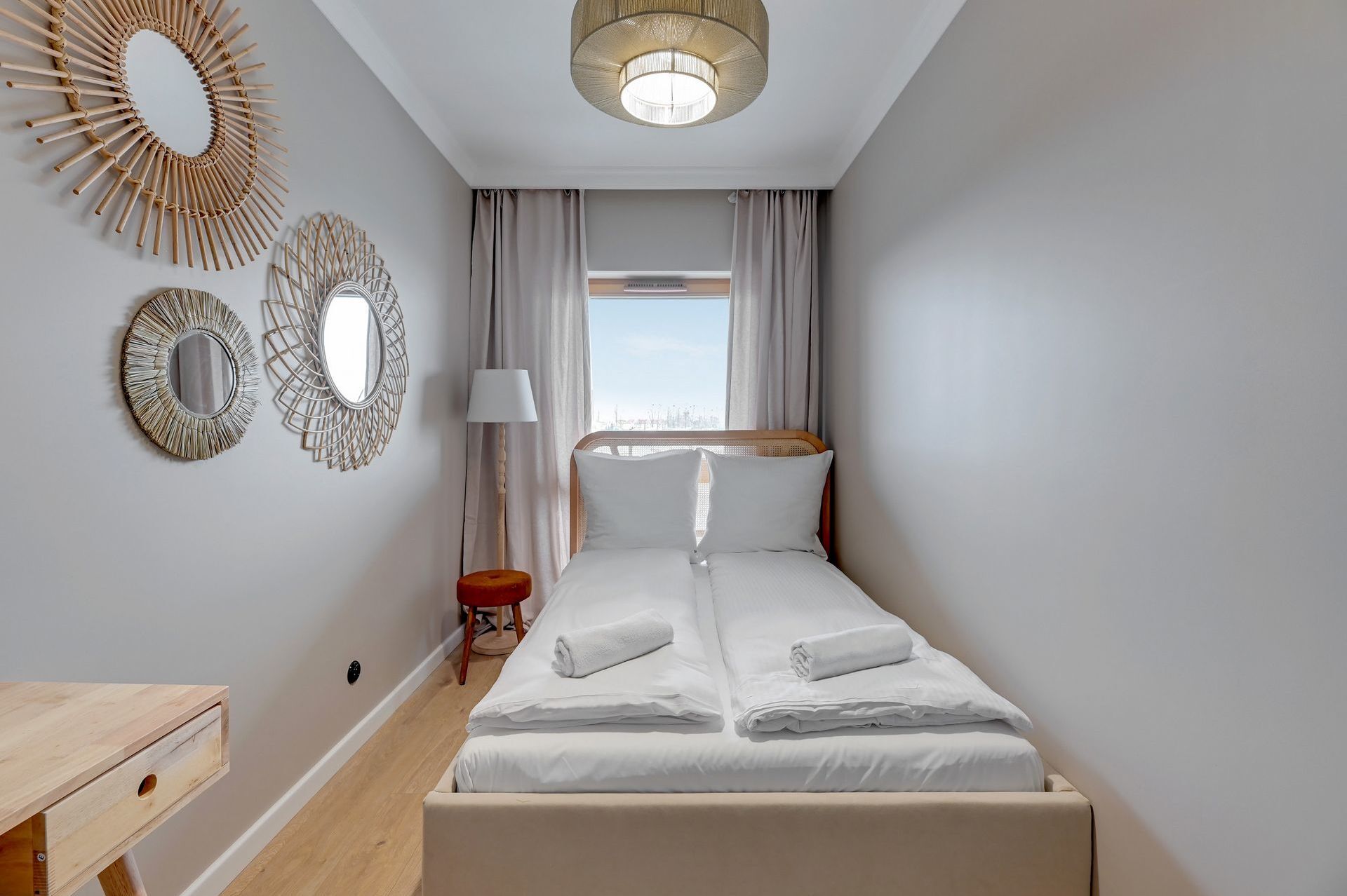 Grand Apartments