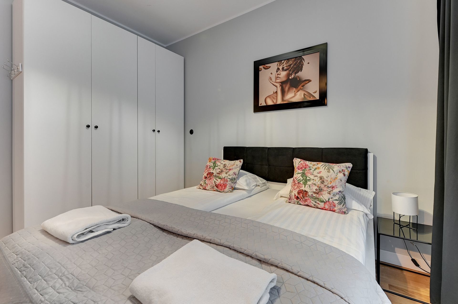 Grand Apartments