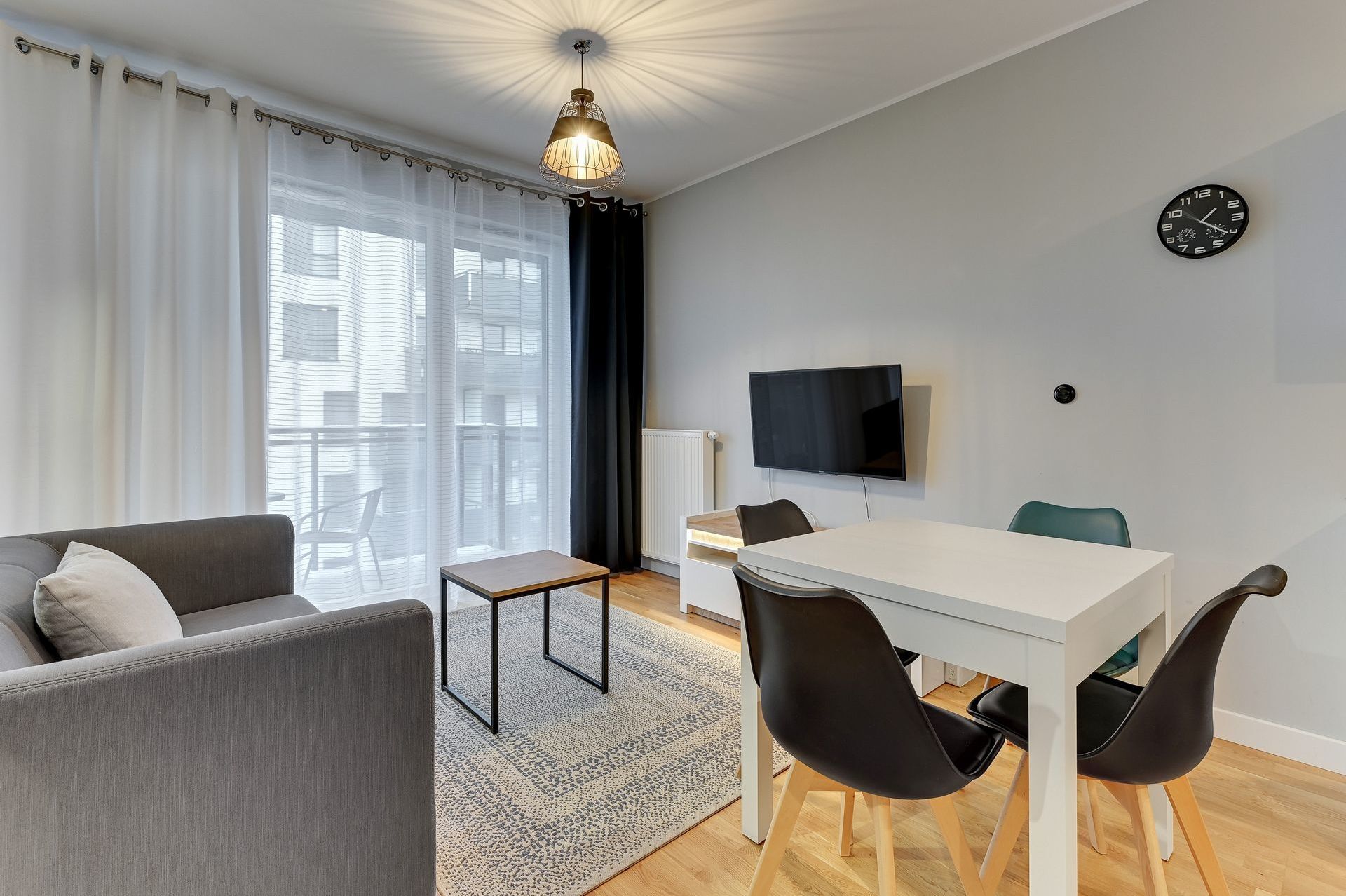 Grand Apartments