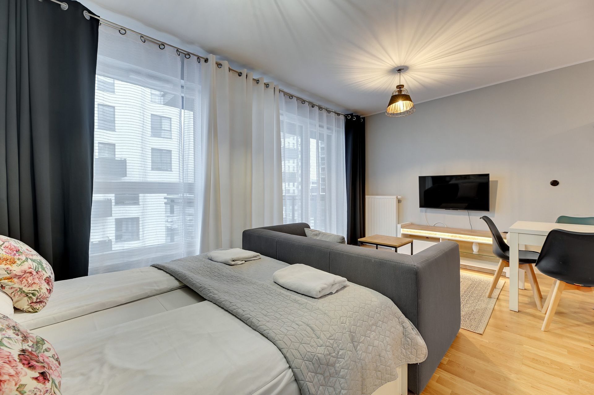 Grand Apartments