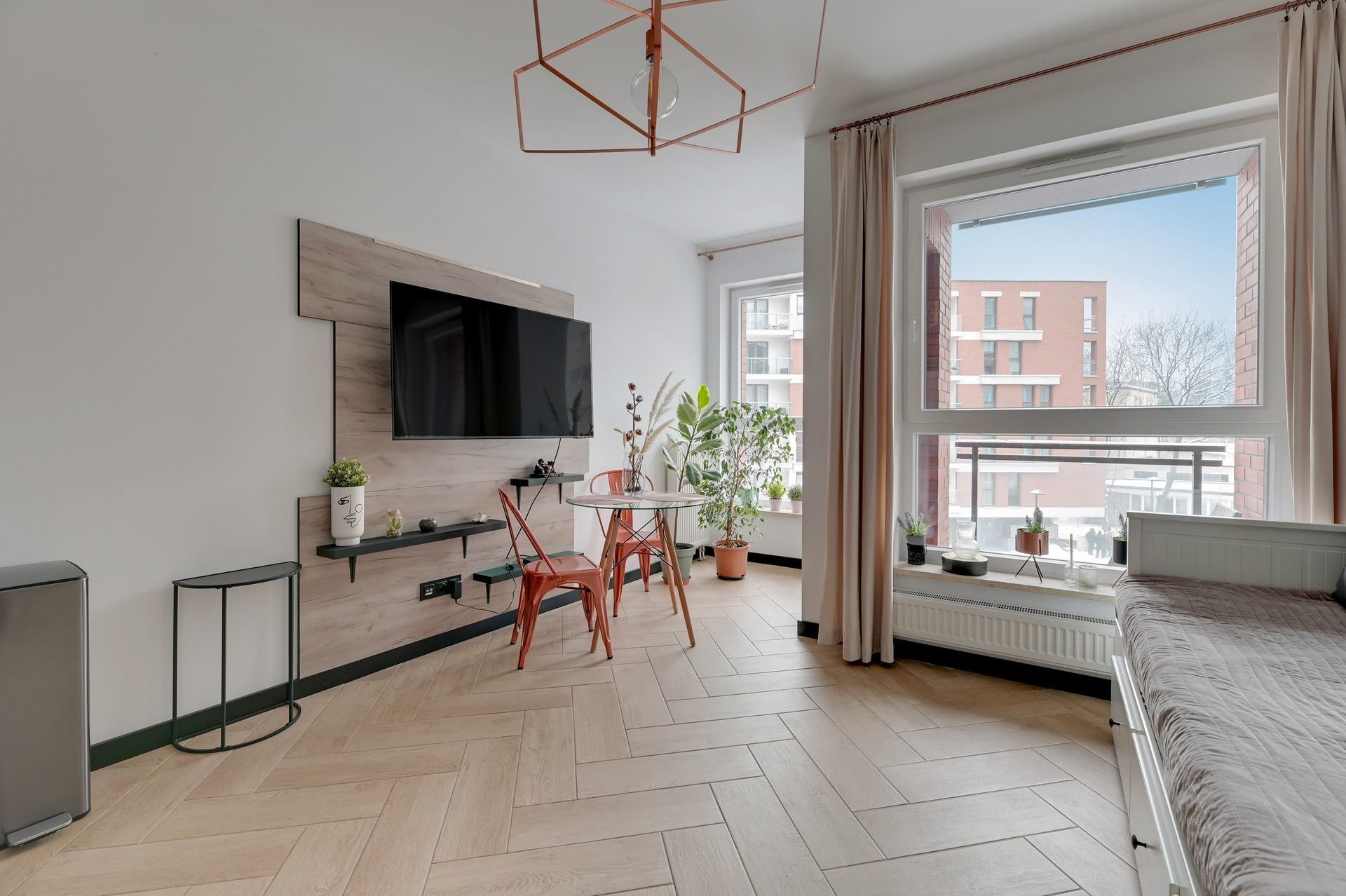 Grand Apartments