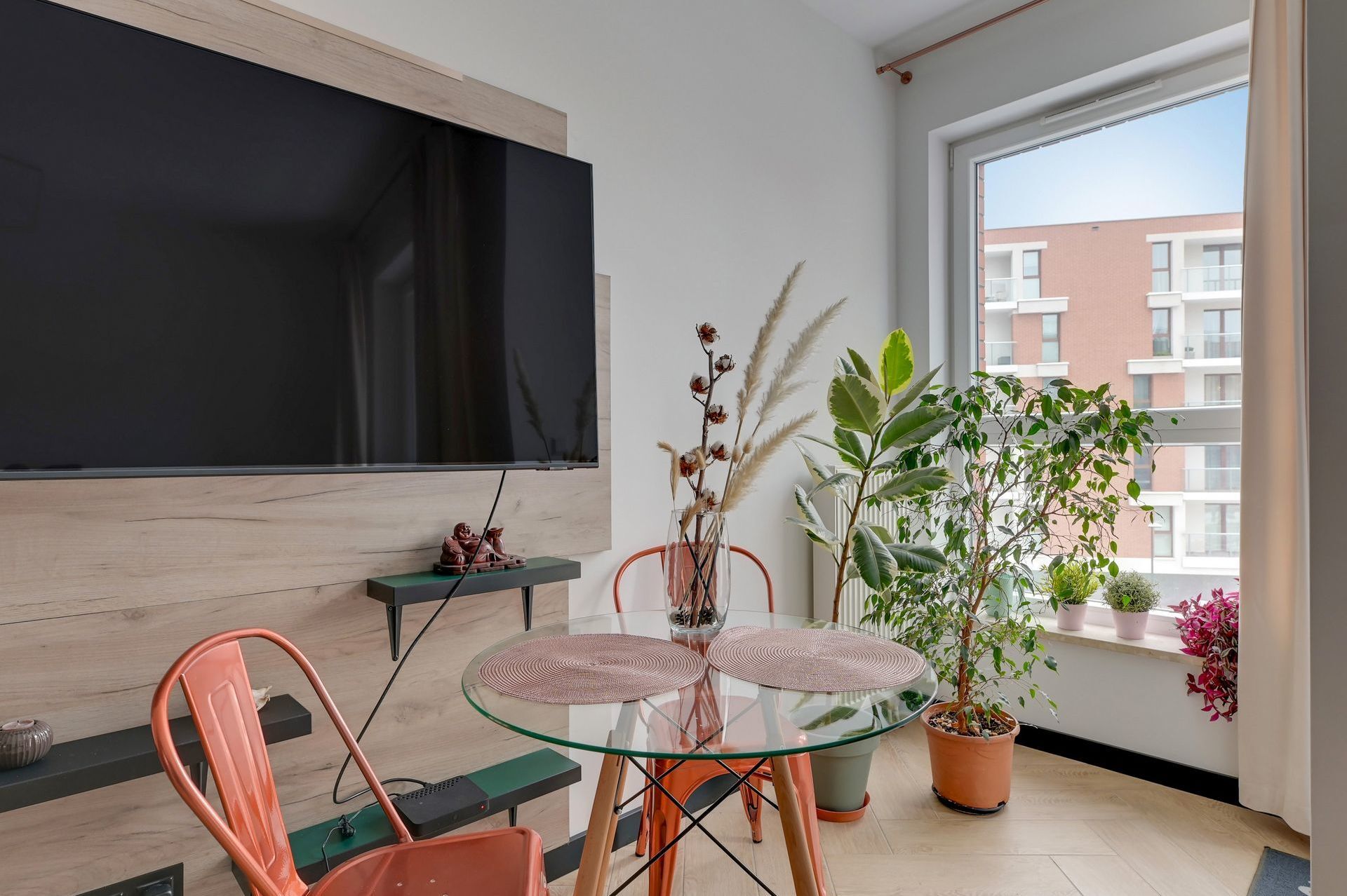 Grand Apartments