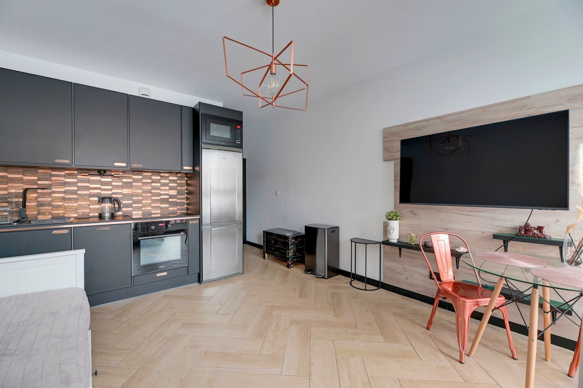 Grand Apartments