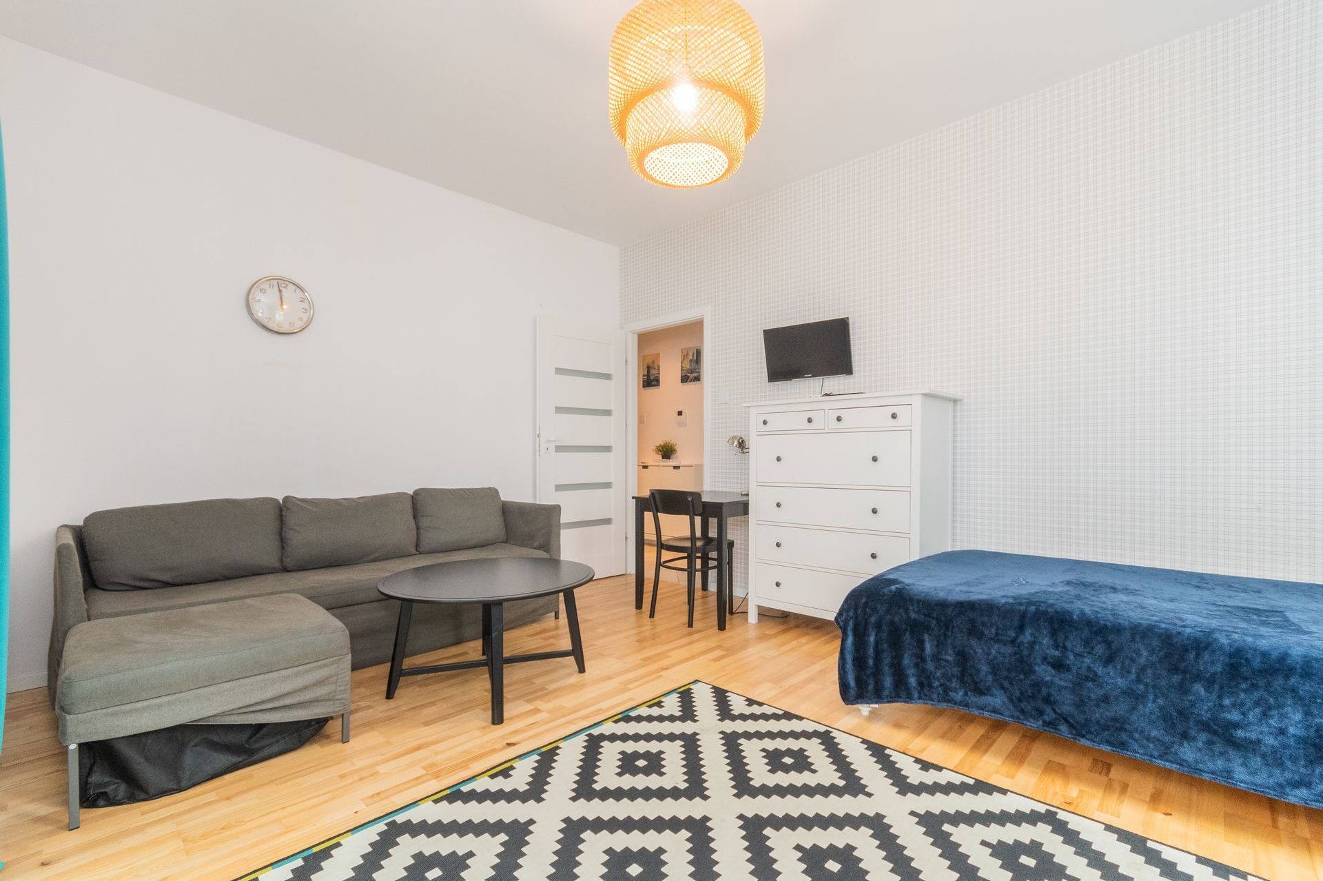 Grand Apartments